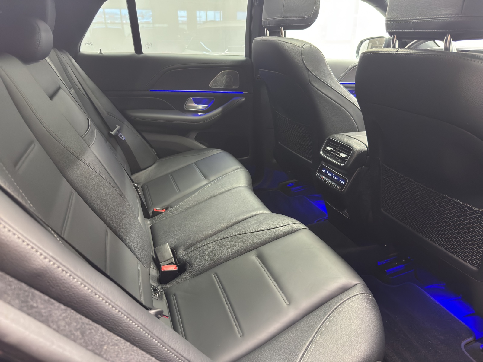 MERCEDES-BENZ GLE 300 d 4Matic-image-9