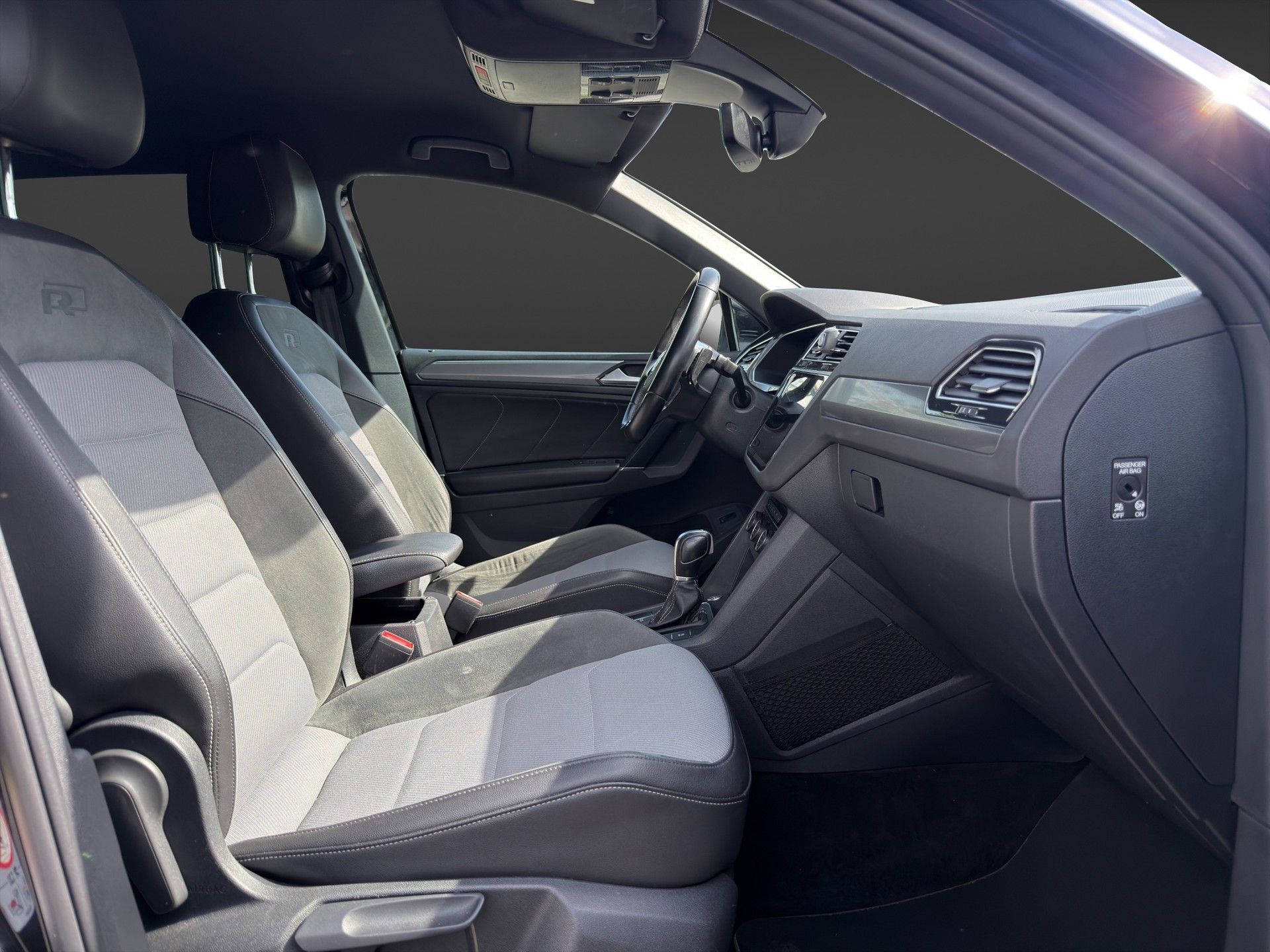 VW Tiguan 2.0TSI HIGHLINE R Line 4Motion DSG-image-11