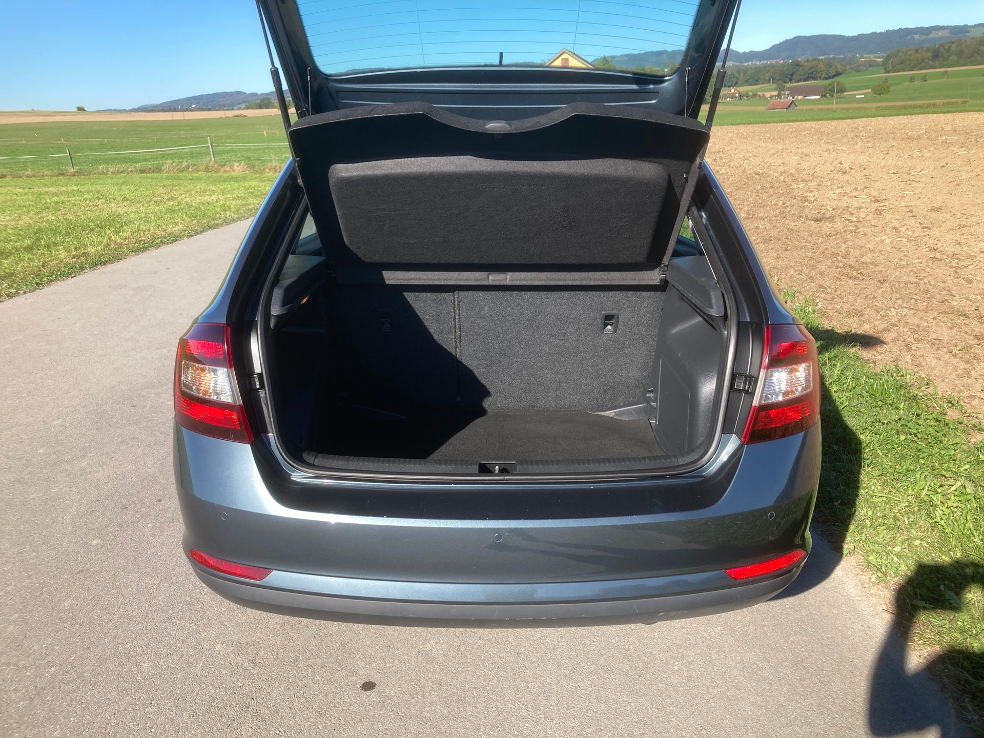 SKODA Rapid Spaceback 1.0 TSI Swiss Line-image-5