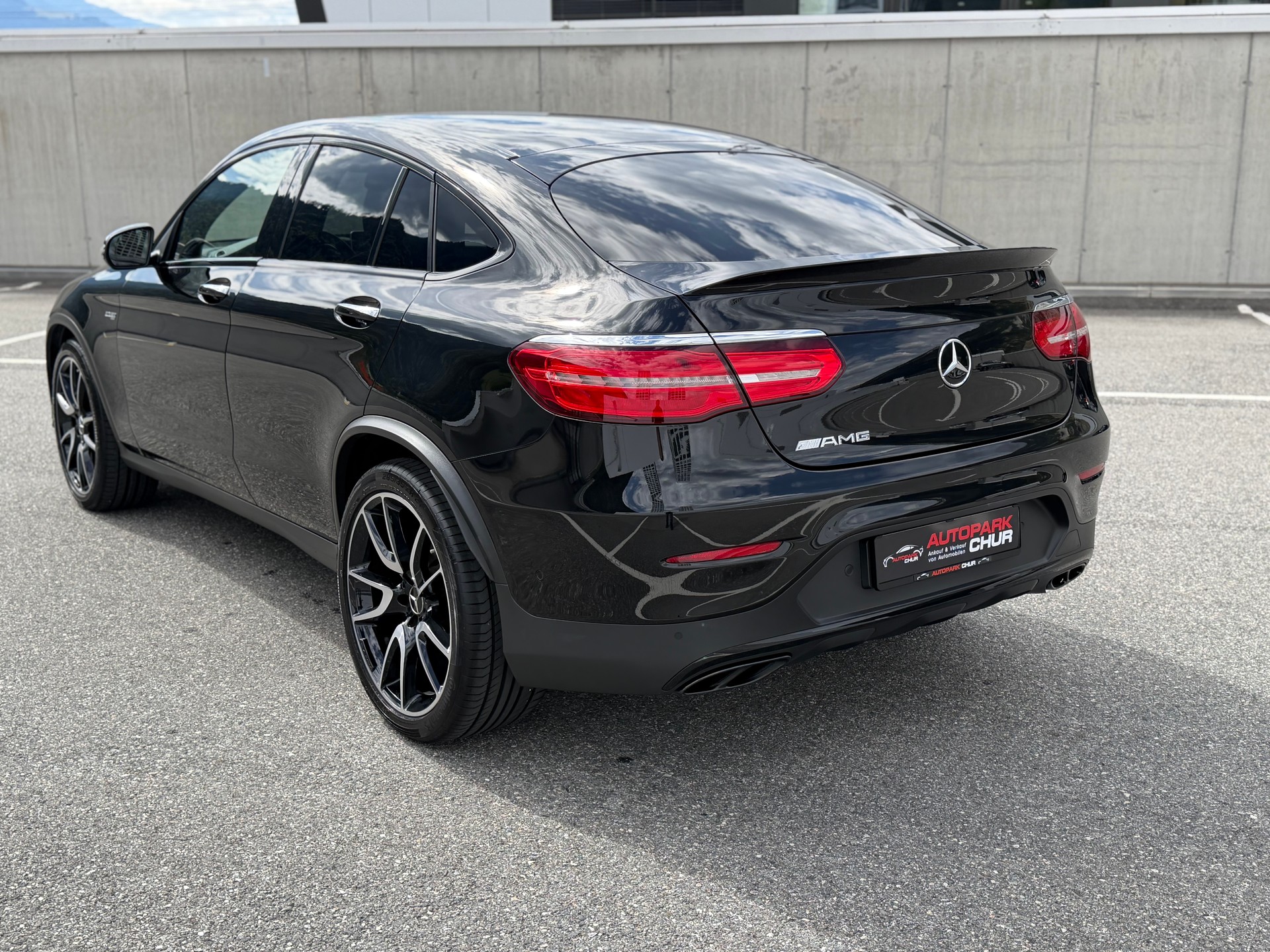 MERCEDES-BENZ GLC Coupé 43 AMG 4Matic 9G-Tronic-image-2
