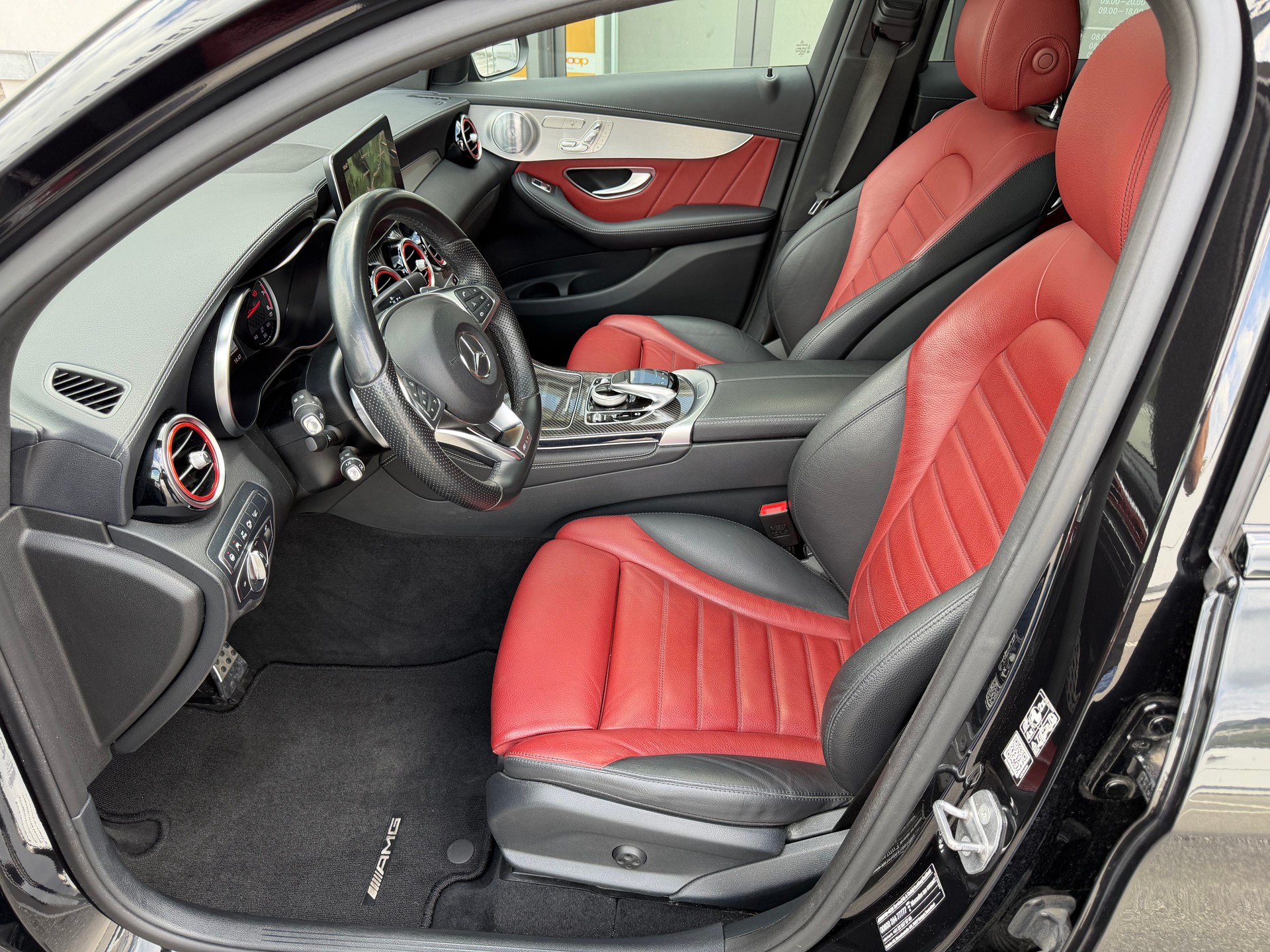 MERCEDES-BENZ GLC Coupé 43 AMG 4Matic 9G-Tronic-image-8
