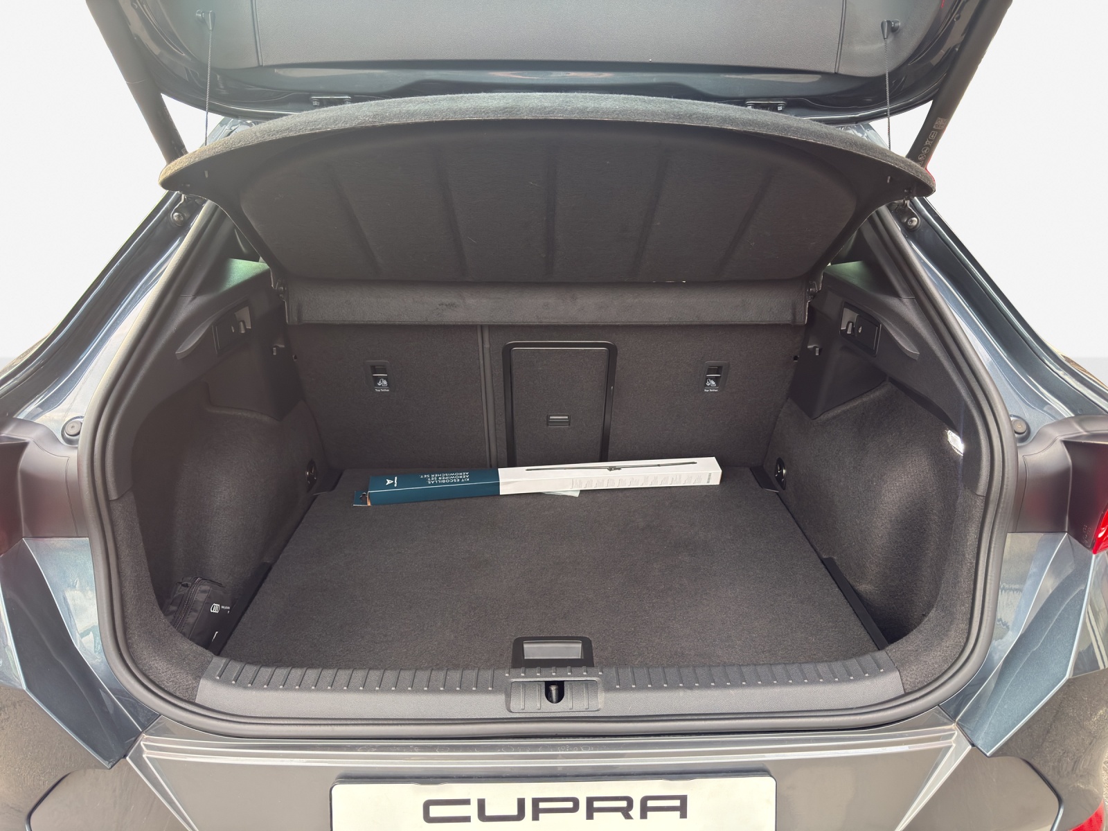 CUPRA Formentor 2.0TSI VZ 4Drive DSG-image-12