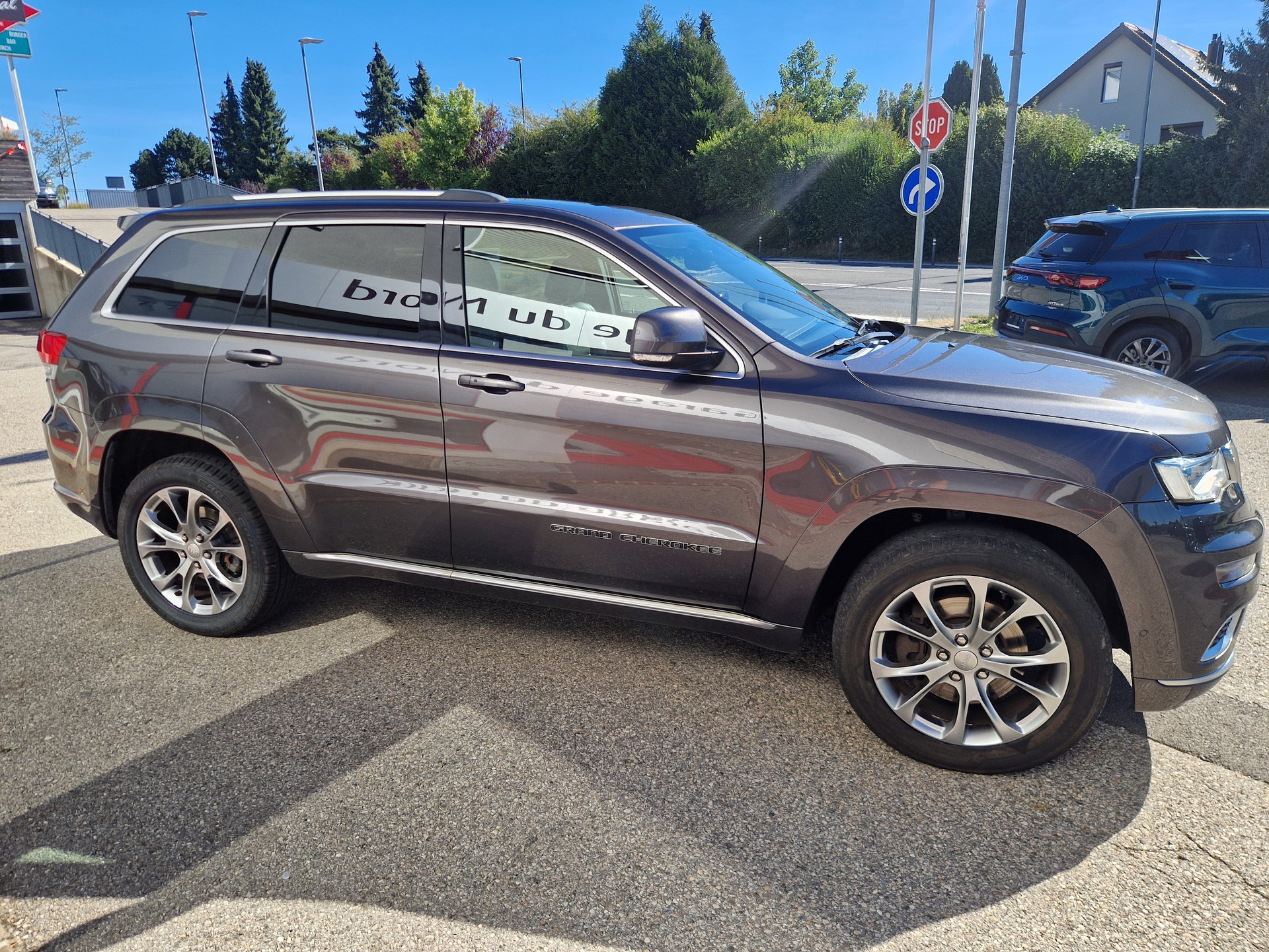 JEEP Grand Cherokee 3.0 CRD Summit Automatic-image-2
