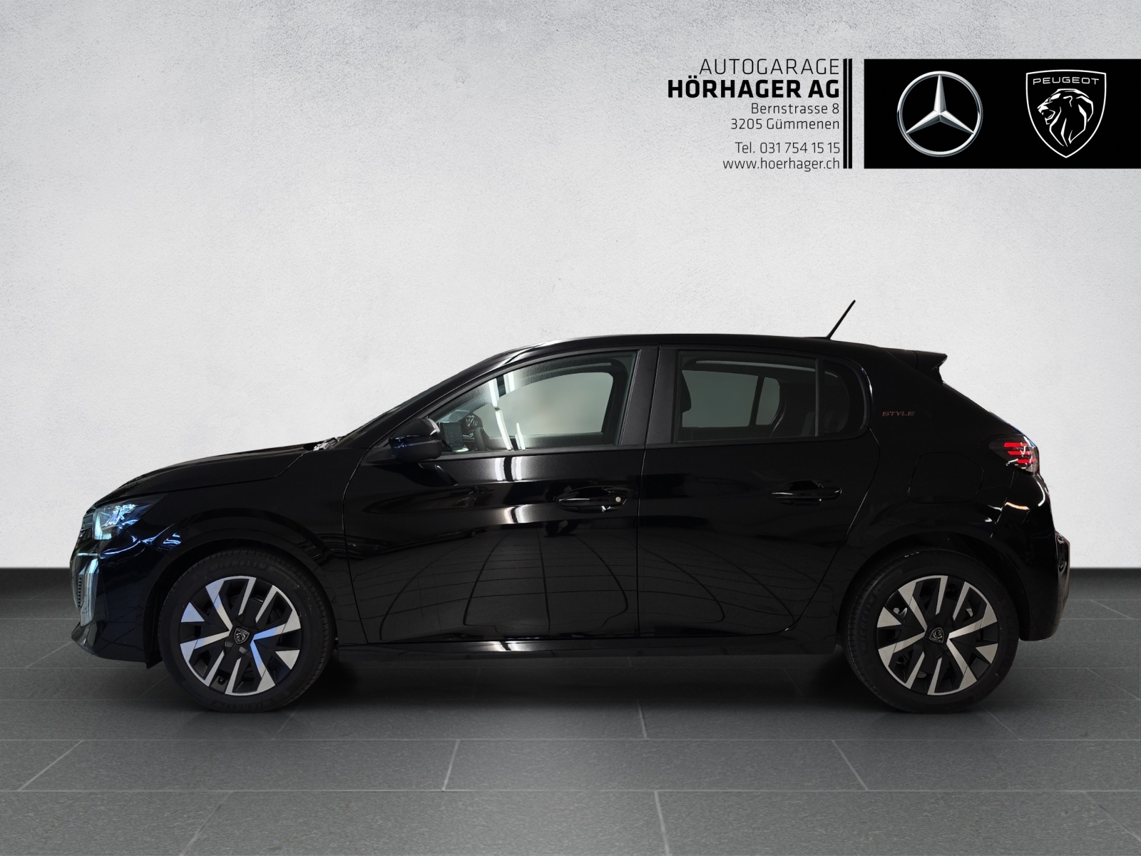 PEUGEOT 208 1.2 PureTech Style-image-5
