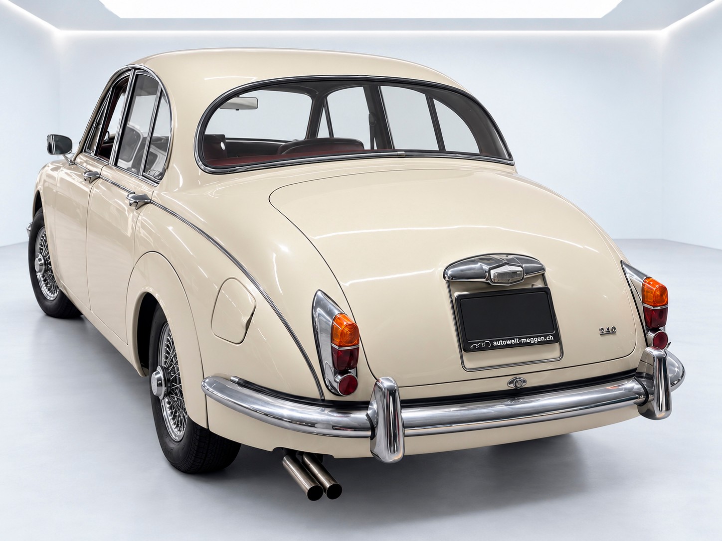 JAGUAR MK II 240 *gepflegtes Veteranenfahrzeug*-image-11