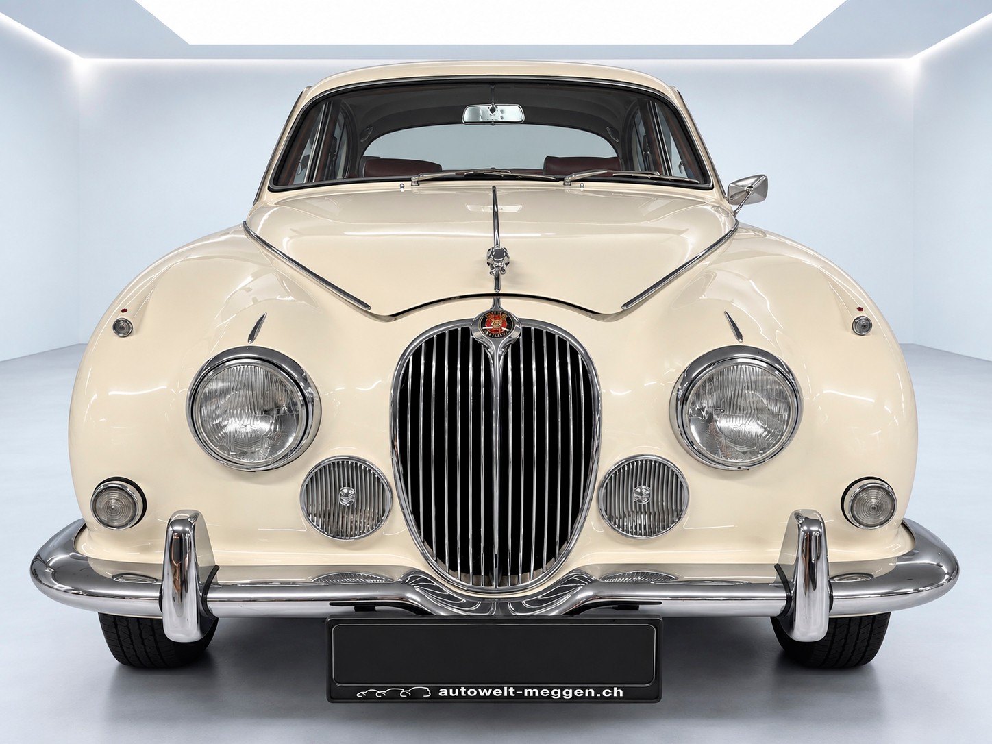 JAGUAR MK II 240 *gepflegtes Veteranenfahrzeug*-image-10
