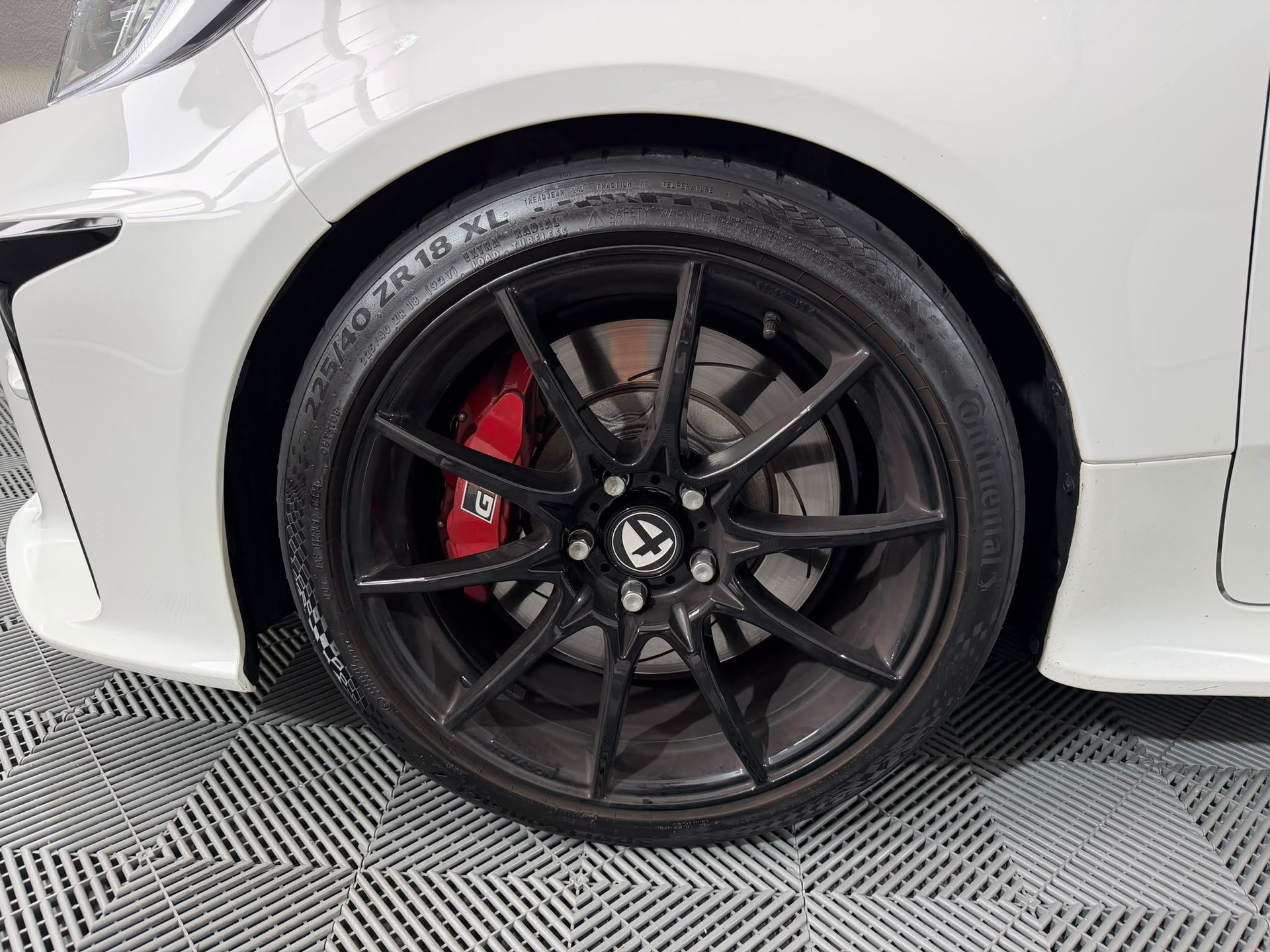 TOYOTA Yaris 1.6 GR Sport * Milltek Exhaust * H&R * Wheels Tomasson Superlight *-image-20
