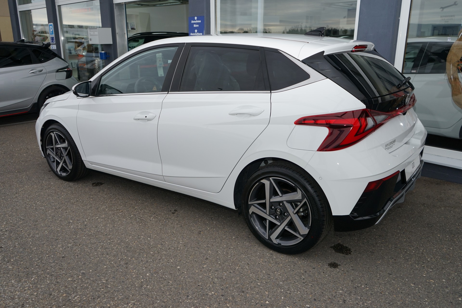 HYUNDAI i20 1.0 T-GDi Vertex DCT-image-5