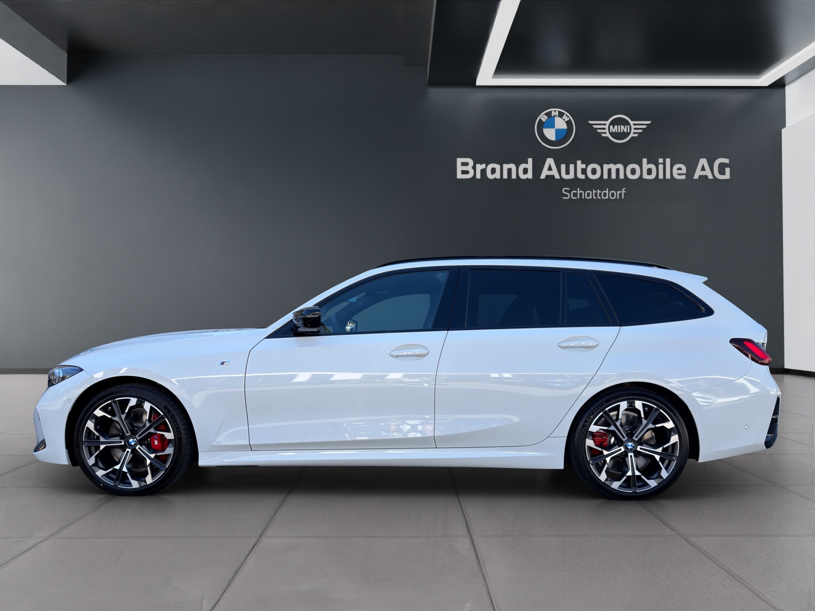 BMW M340i xDrive Touring-image-1
