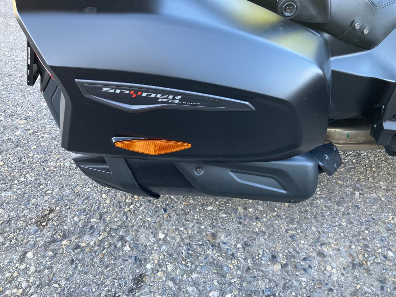 CAN-AM SPYDER-image-12