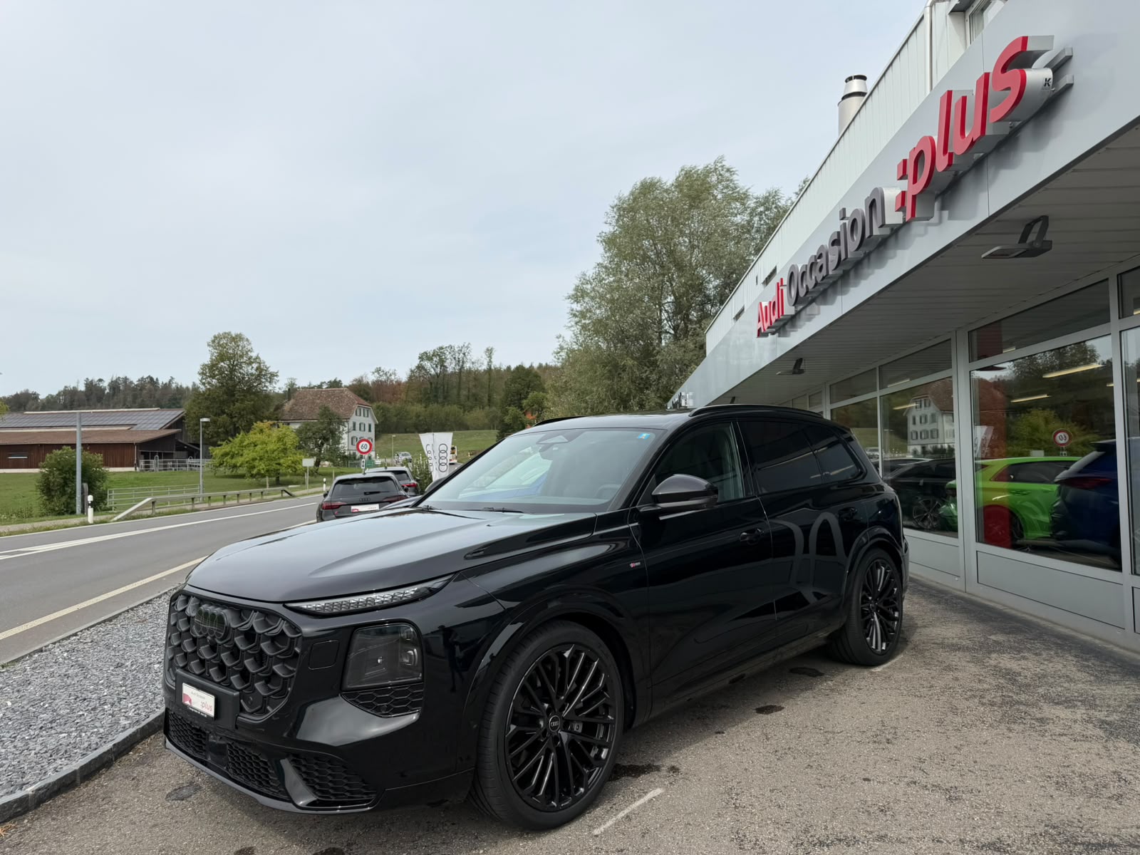 AUDI Q7 SUV TDI quattro 220 kW-image-7