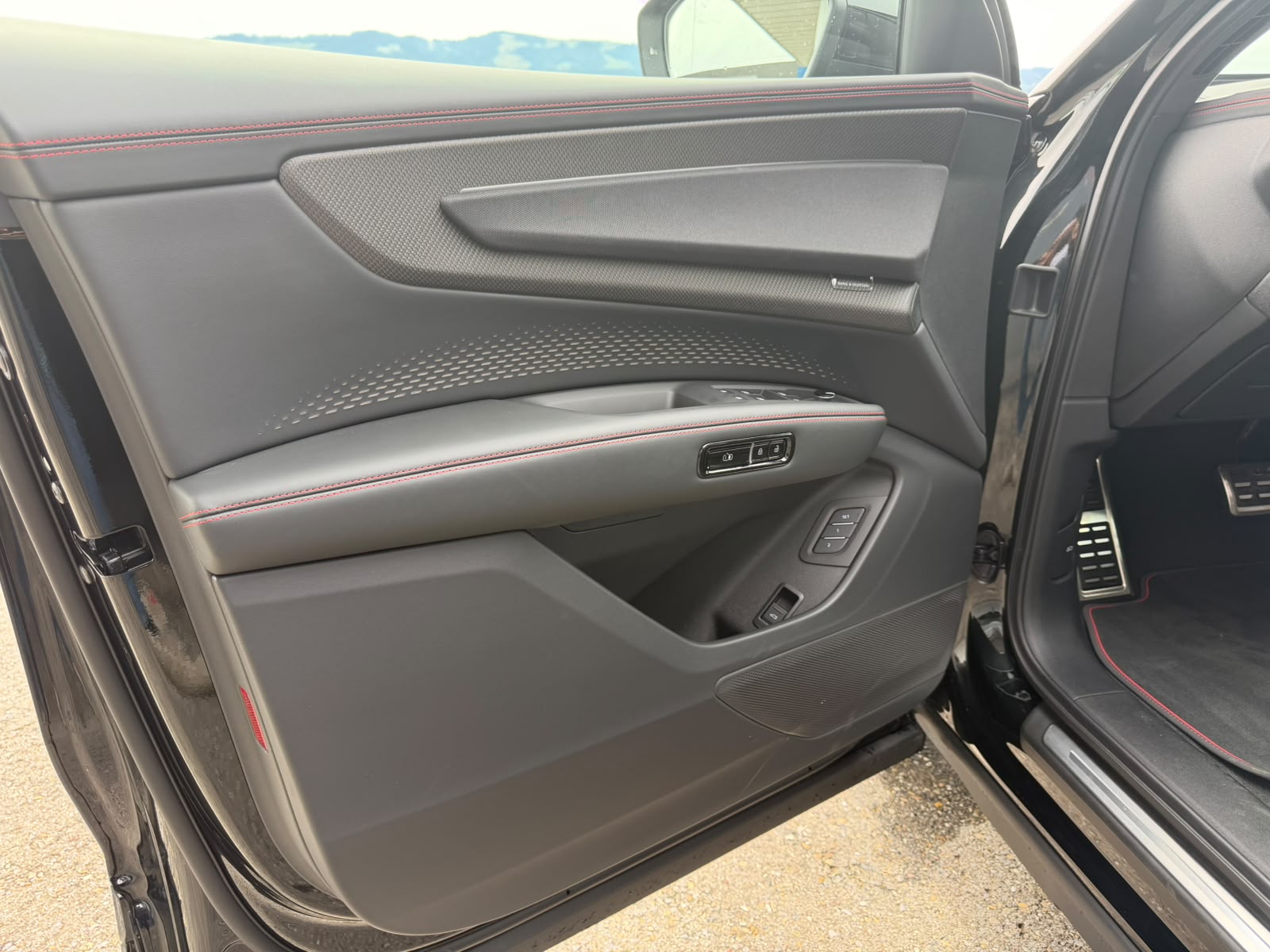 AUDI Q7 SUV TDI quattro 220 kW-image-14