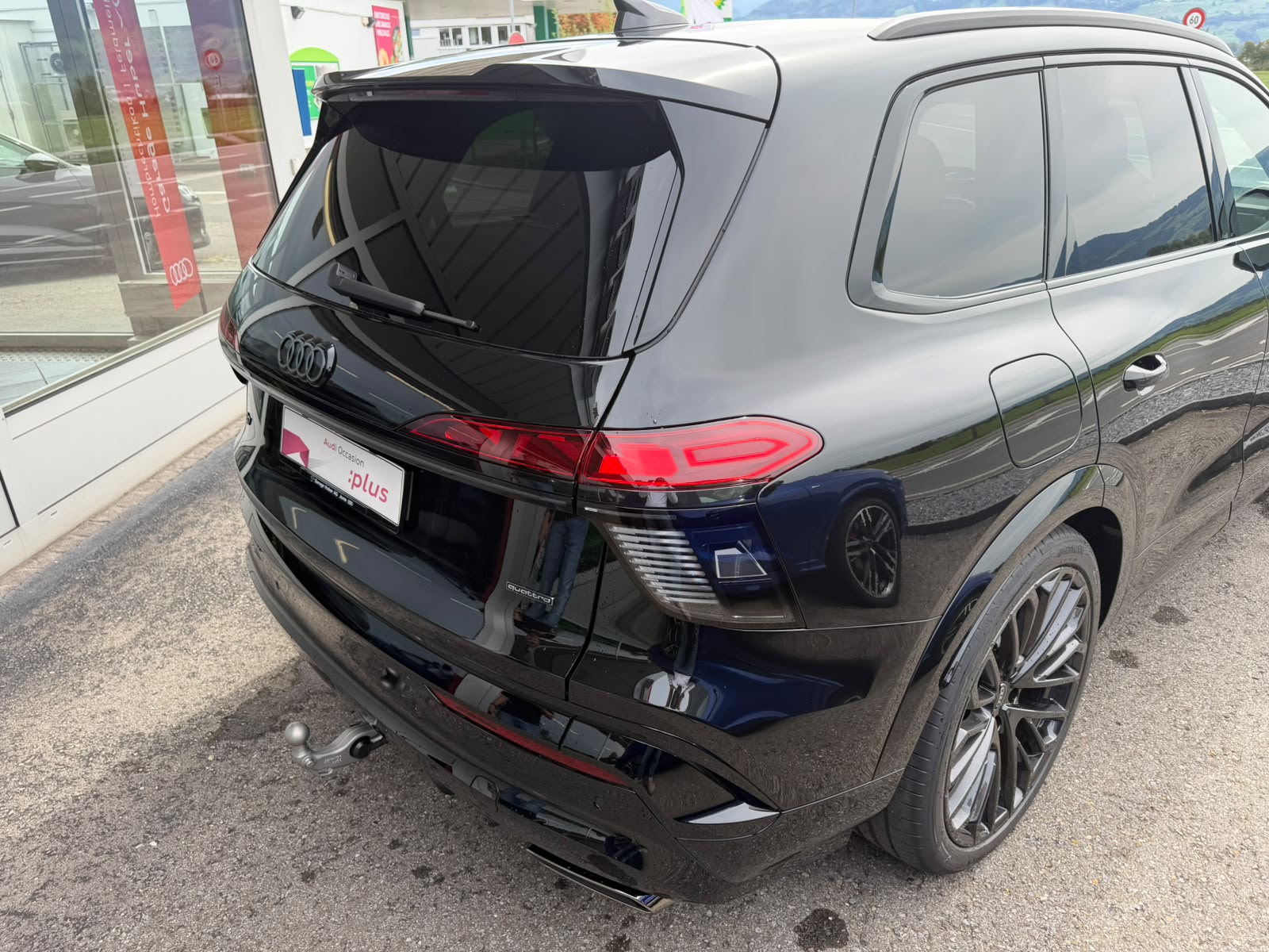 AUDI Q7 SUV TDI quattro 220 kW-image-4