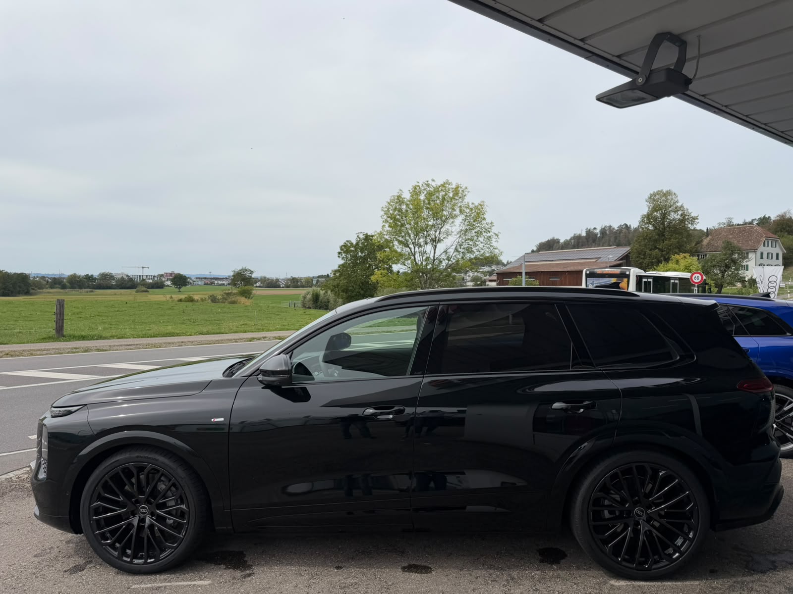 AUDI Q7 SUV TDI quattro 220 kW-image-5