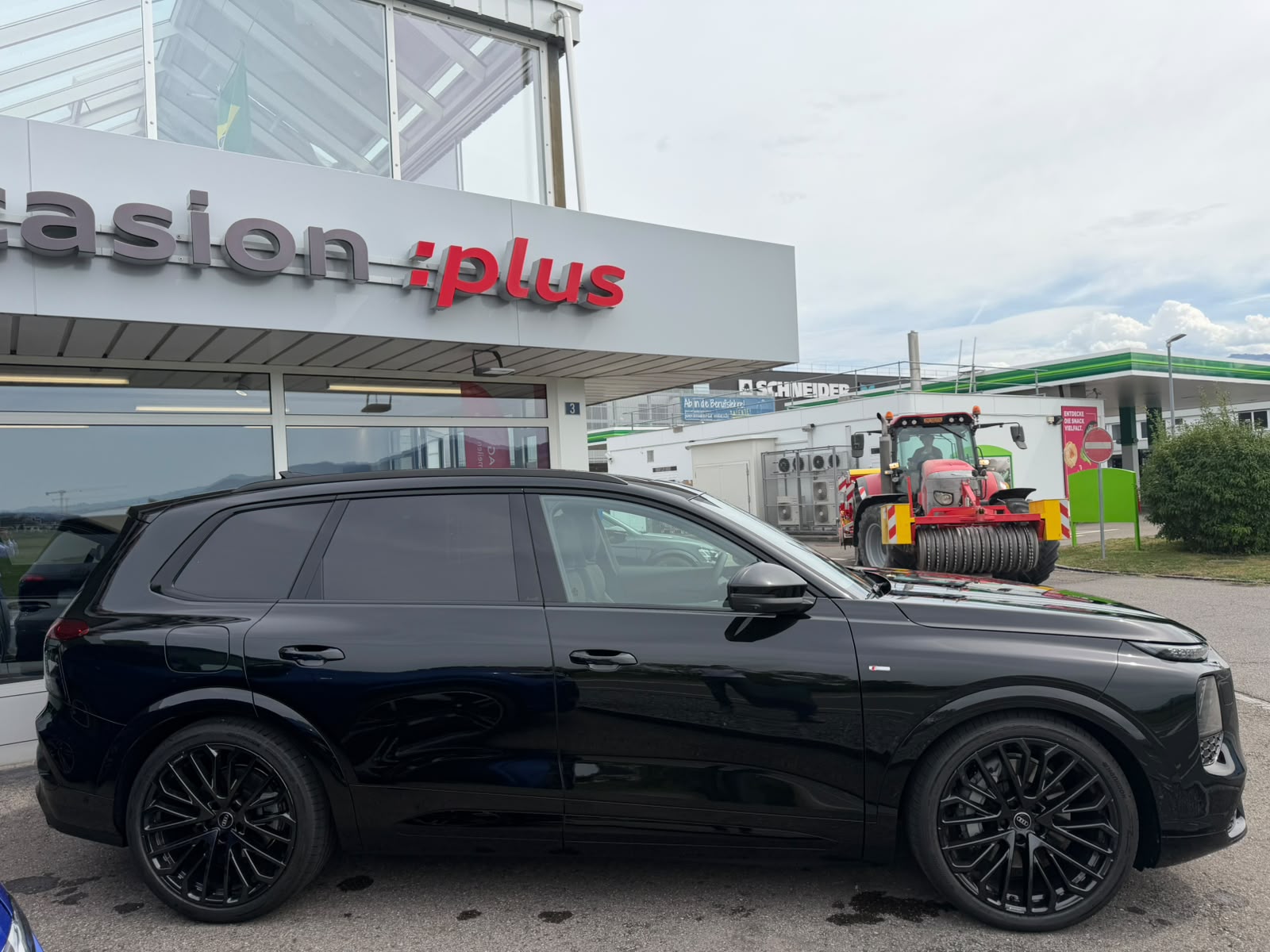 AUDI Q7 SUV TDI quattro 220 kW-image-2