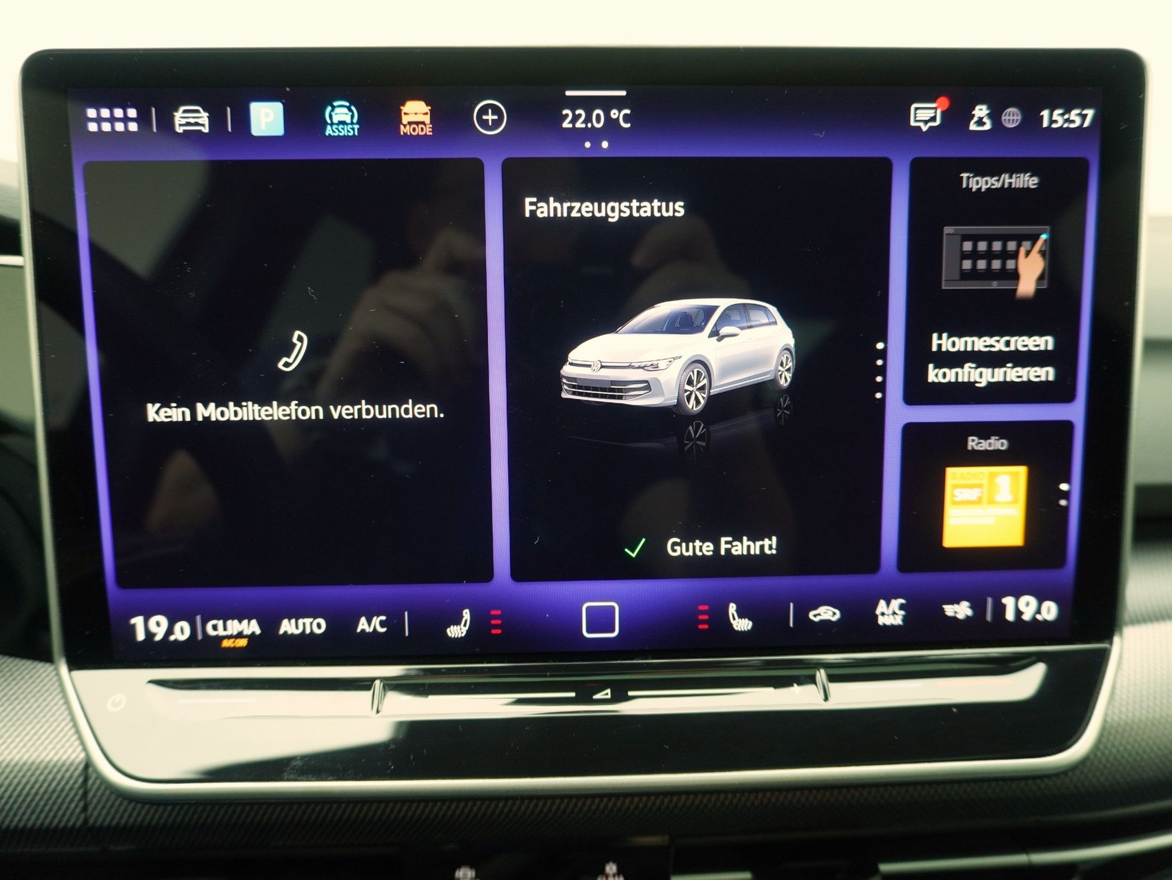 VW Golf 8.5 2.0 TSI DSG R-Line Black Style 4Motion **VW Werksgarantie bis 12/2030**-image-18