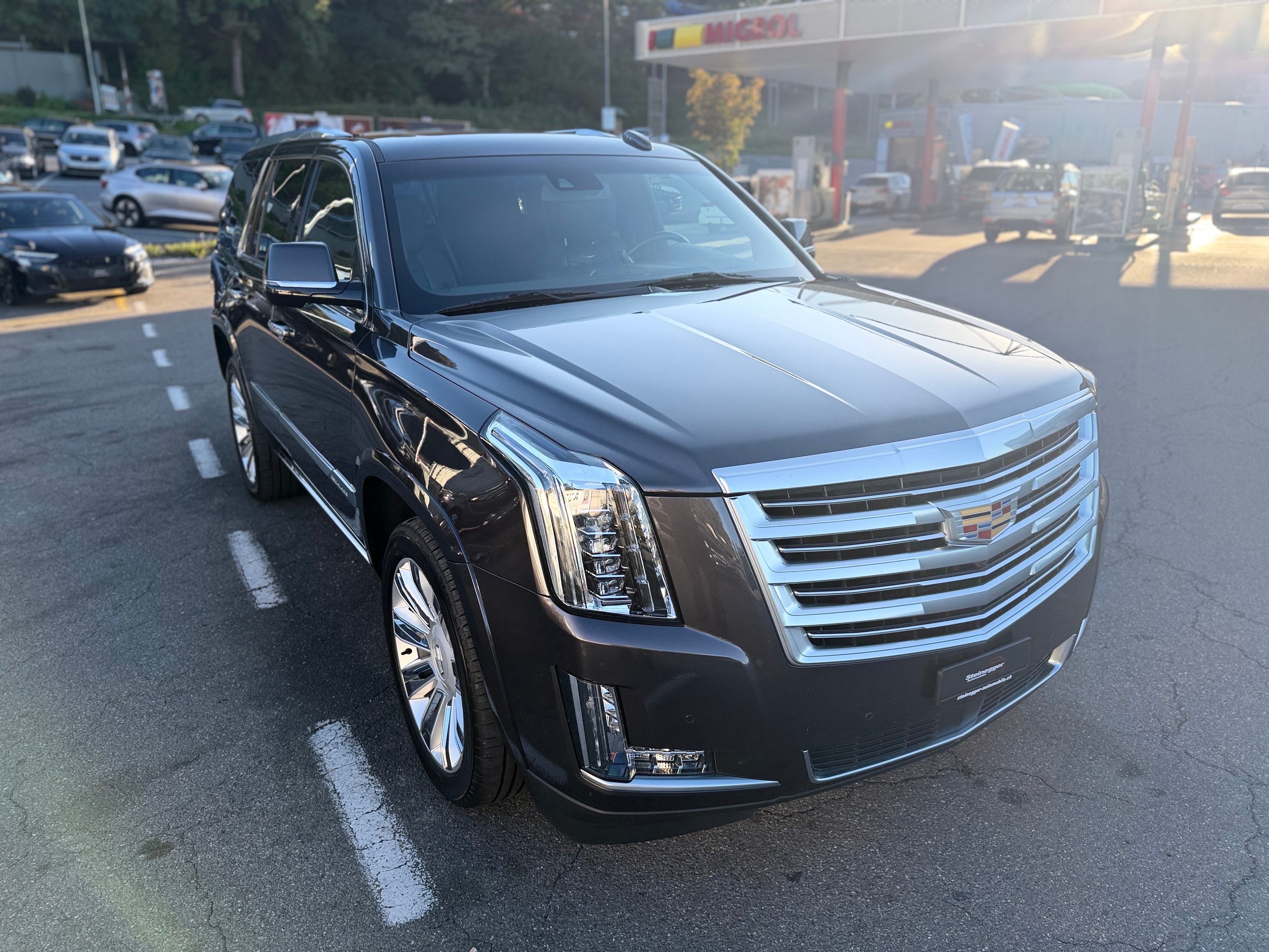 Car photo