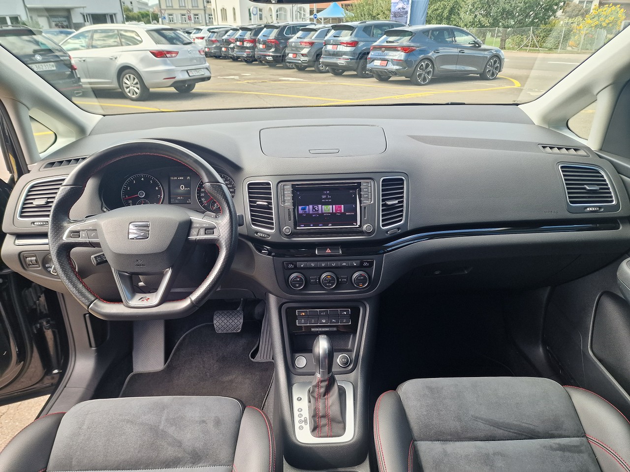 SEAT Alhambra 1.4 TSI DSG SWISS FR2-image-16