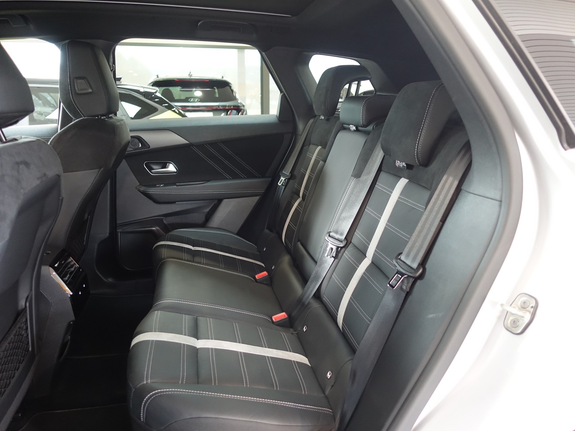 OPEL Grandland El. 73kWh Ultimate 4x4 8JAHRE GARANTIE-image-10