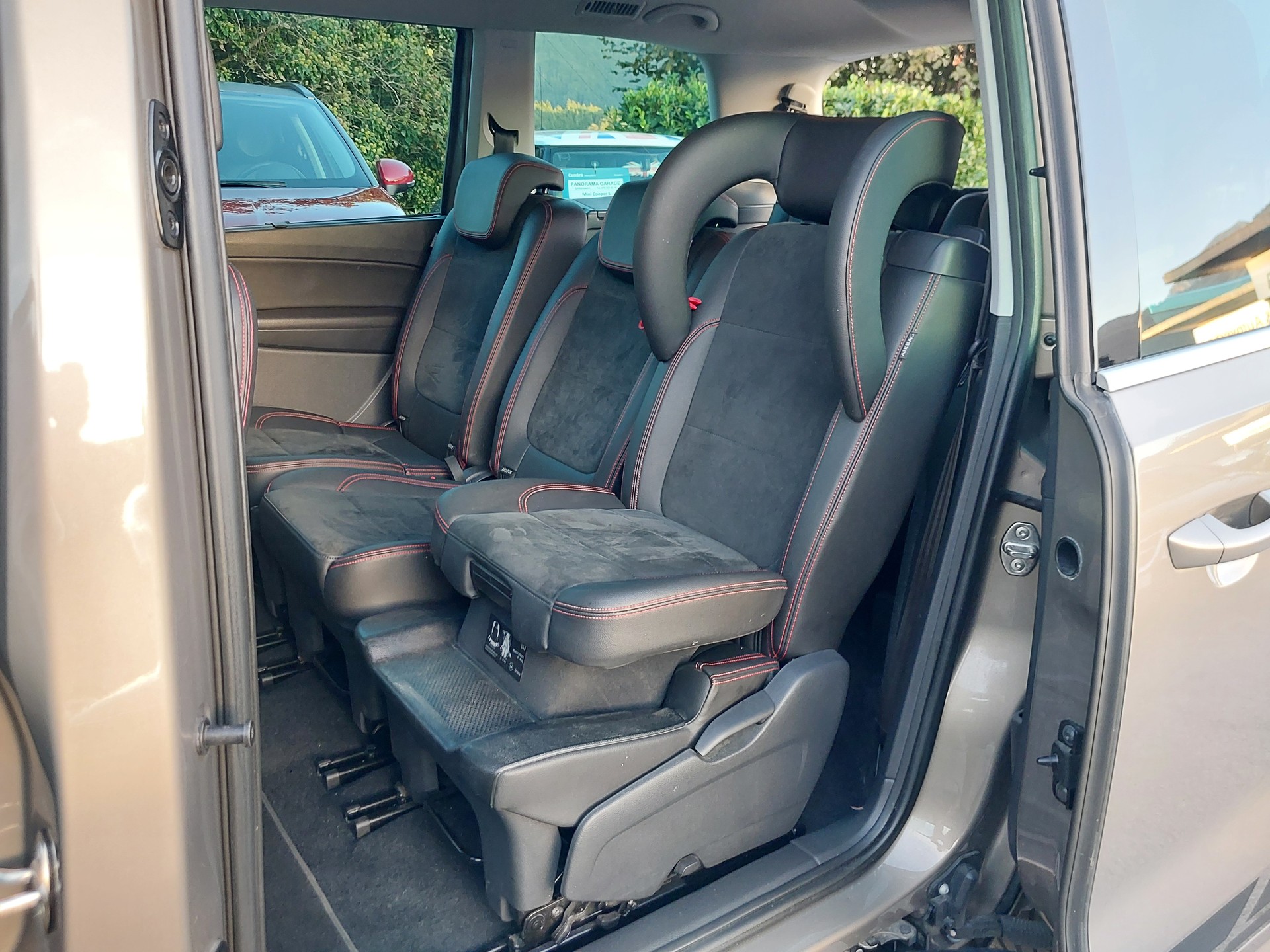 SEAT Alhambra 2.0 TSI FR Line DSG-image-7