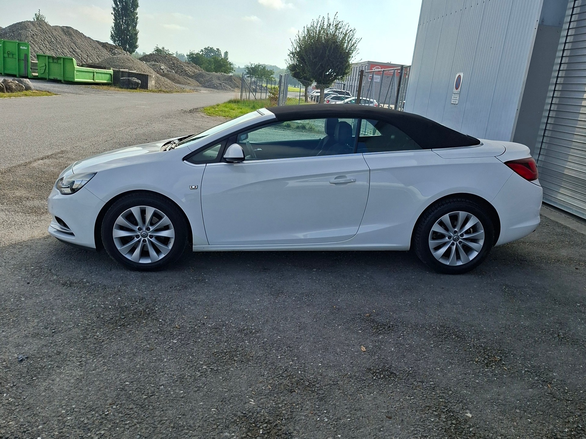 OPEL Cascada 1.4i 16V Turbo Cosmo-image-1