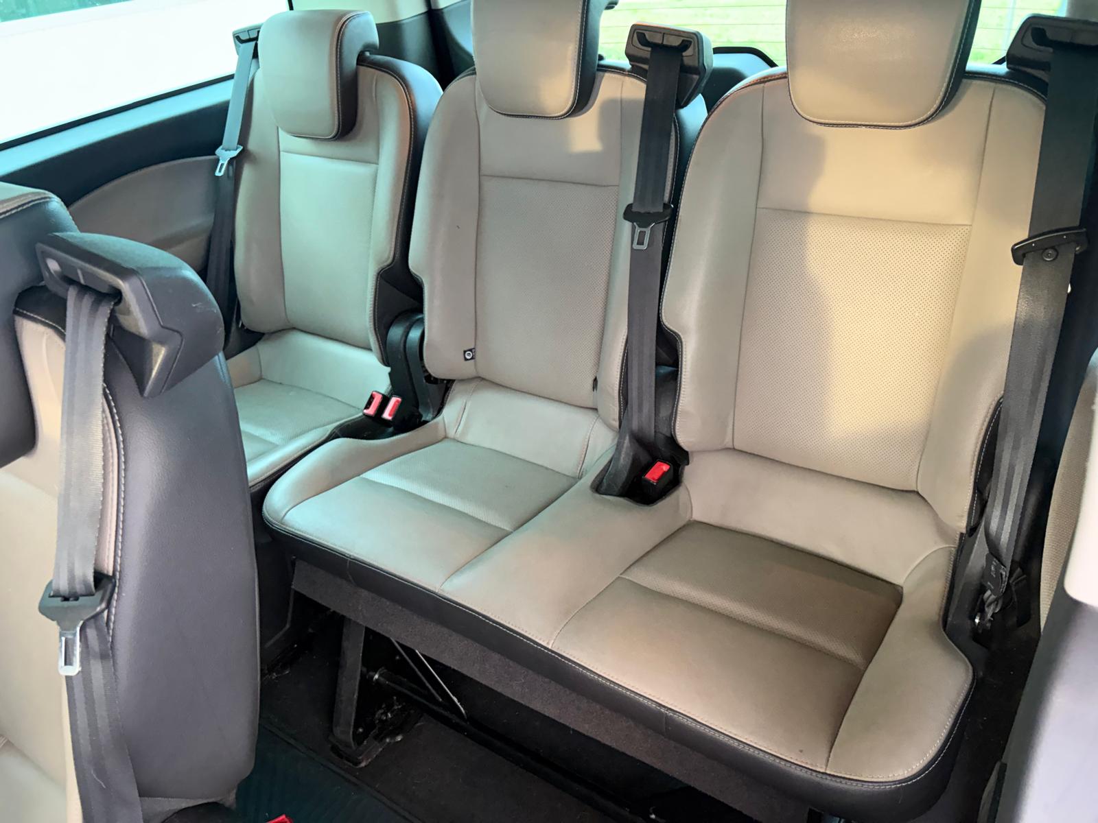 FORD Tourneo Custom 300 L1H1 Limited AHK 2200 KG-image-13