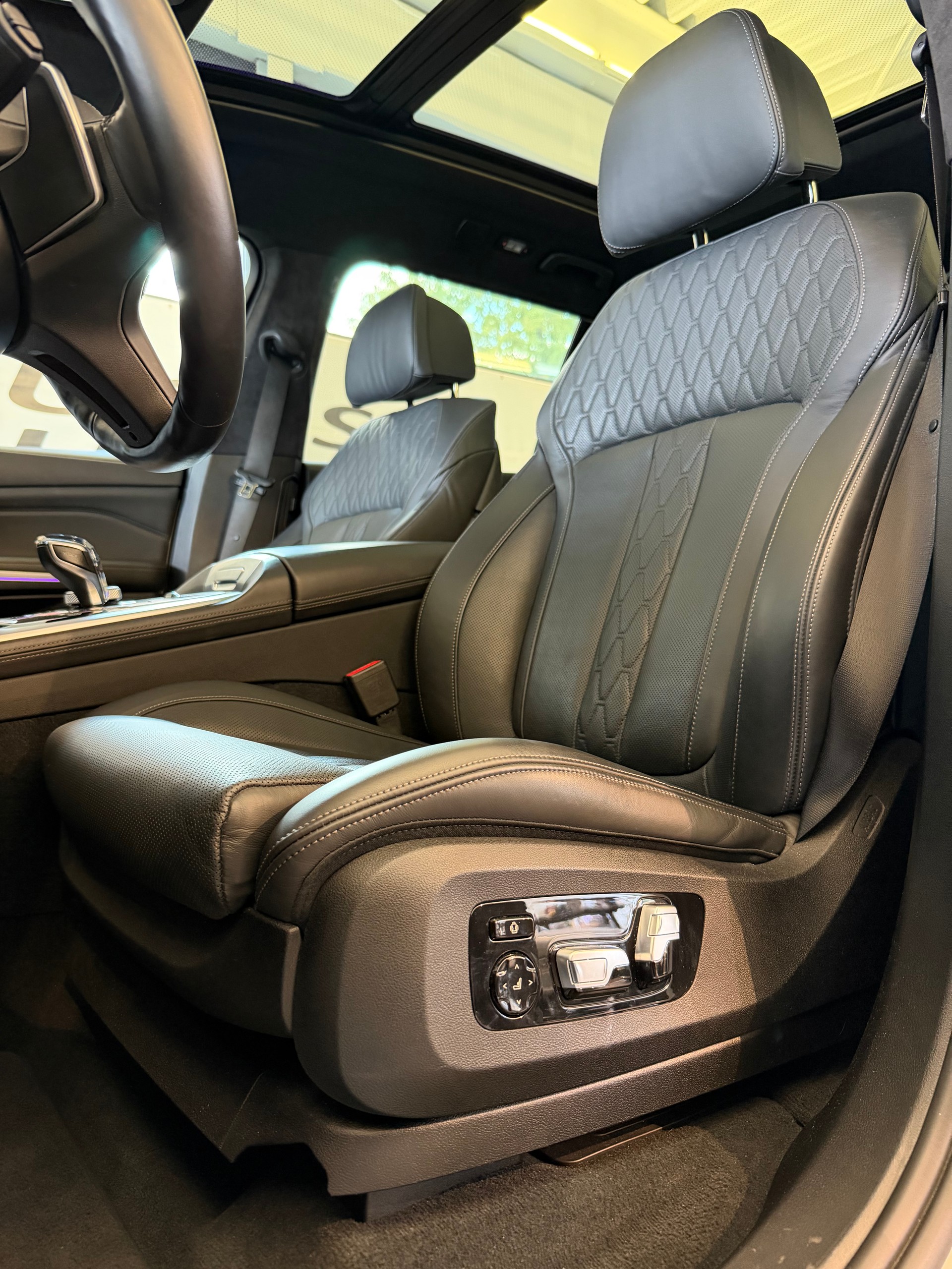 BMW X7 40d xDrive SAG M Sport-image-6