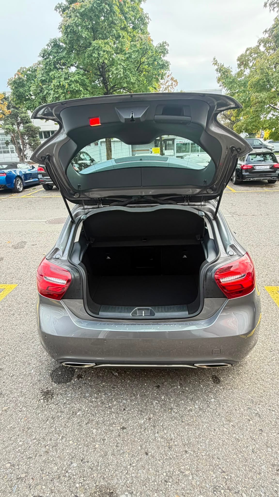 MERCEDES-BENZ A 220 Urban 4Matic 7G-DCT-image-6