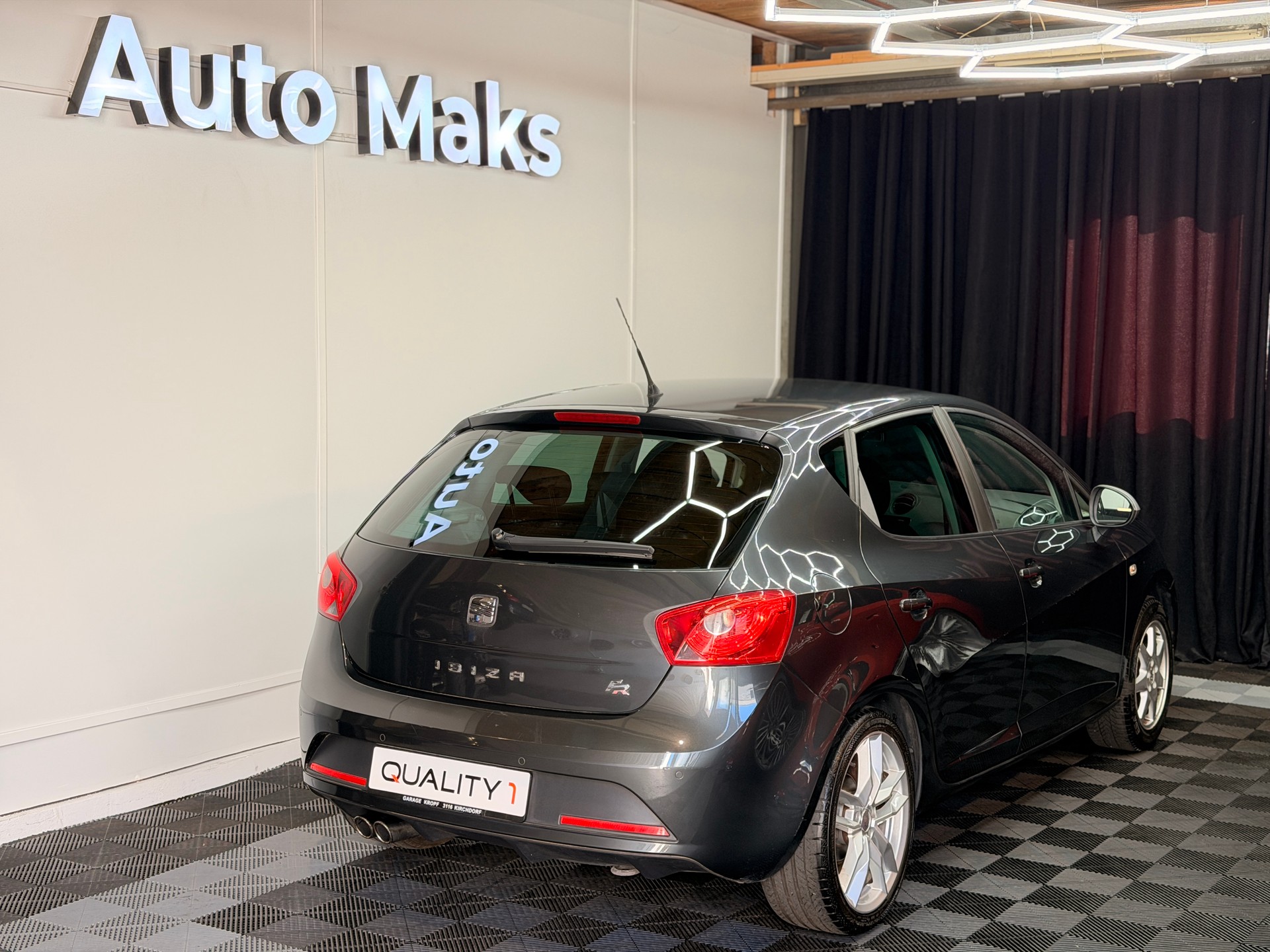 SEAT Ibiza SC 1.4 TSI FR DSG-showroom-element-2