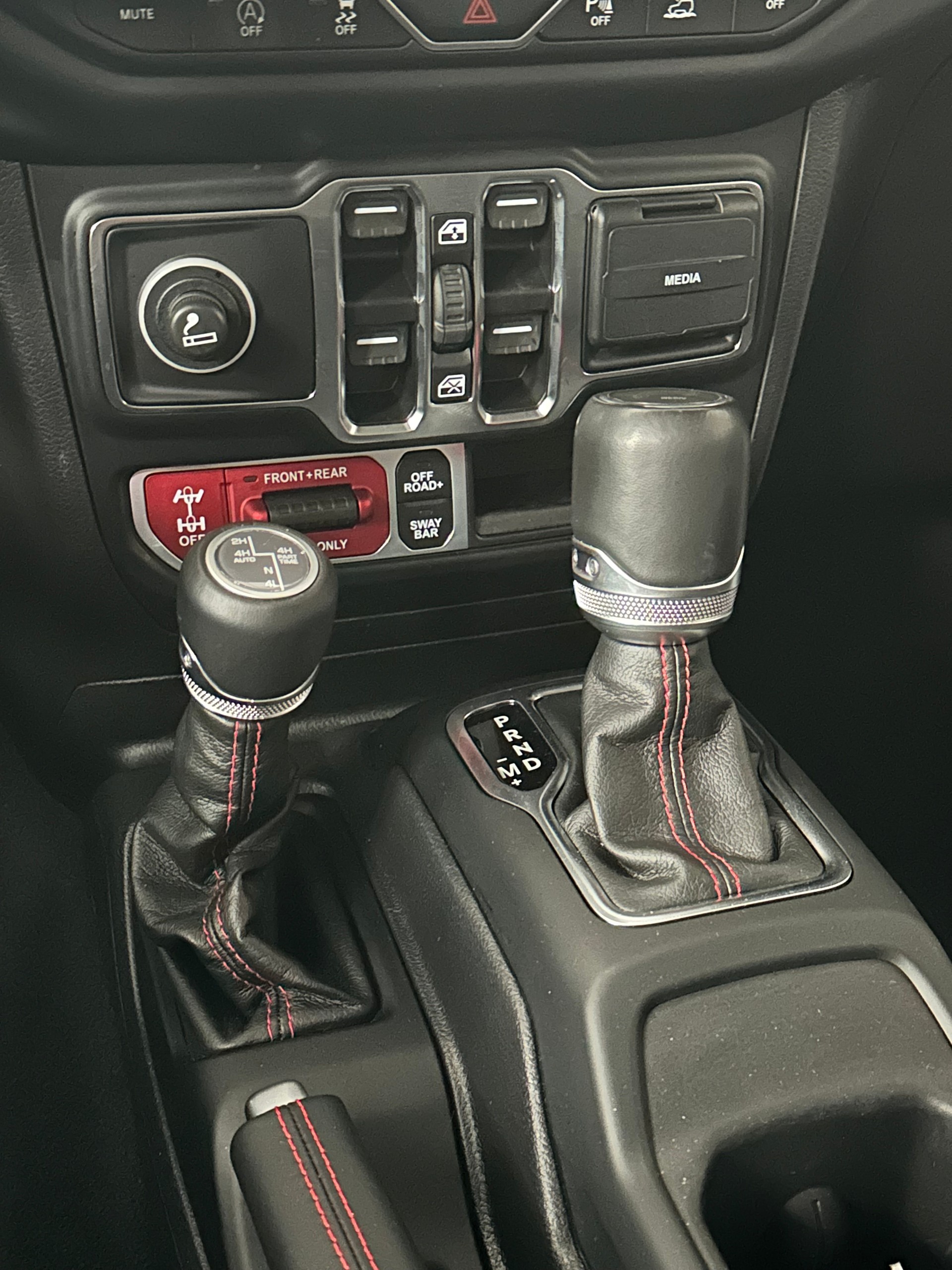 JEEP Wrangler Rubicon 3.6-image-9