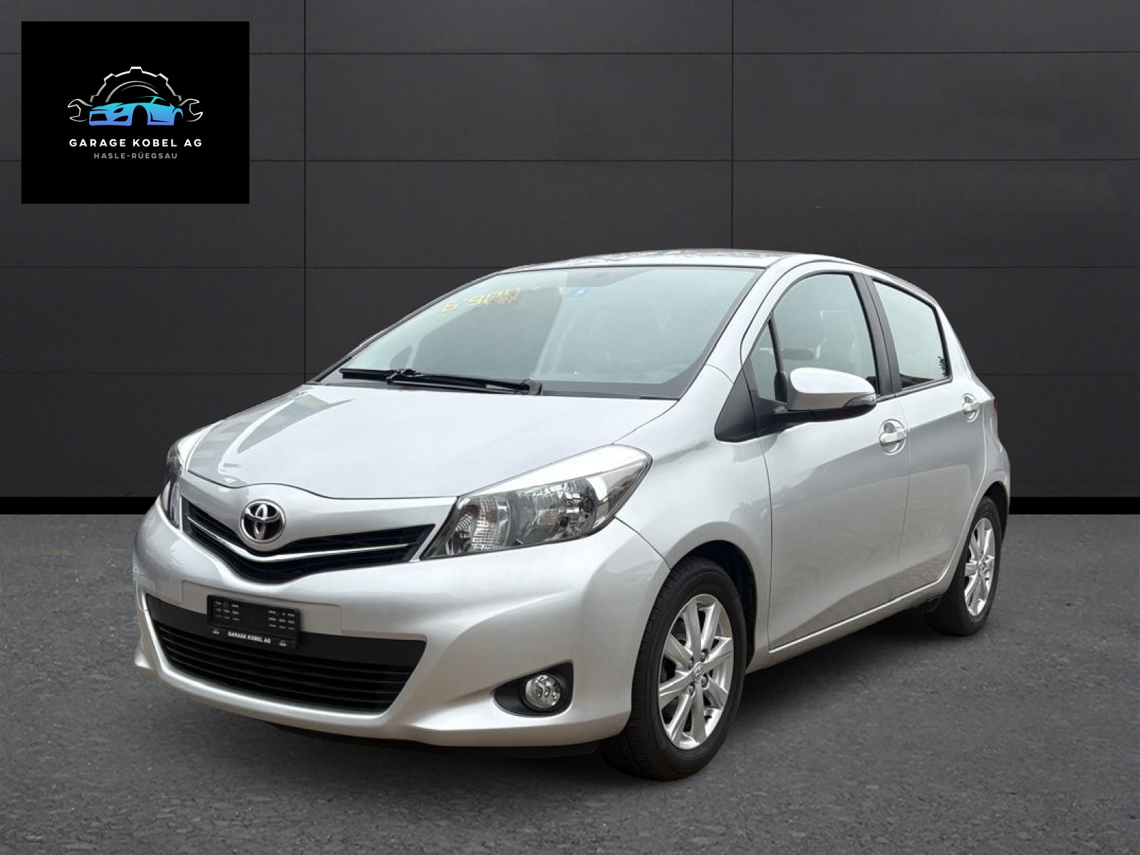 TOYOTA Yaris 1.33 Sol-image-0