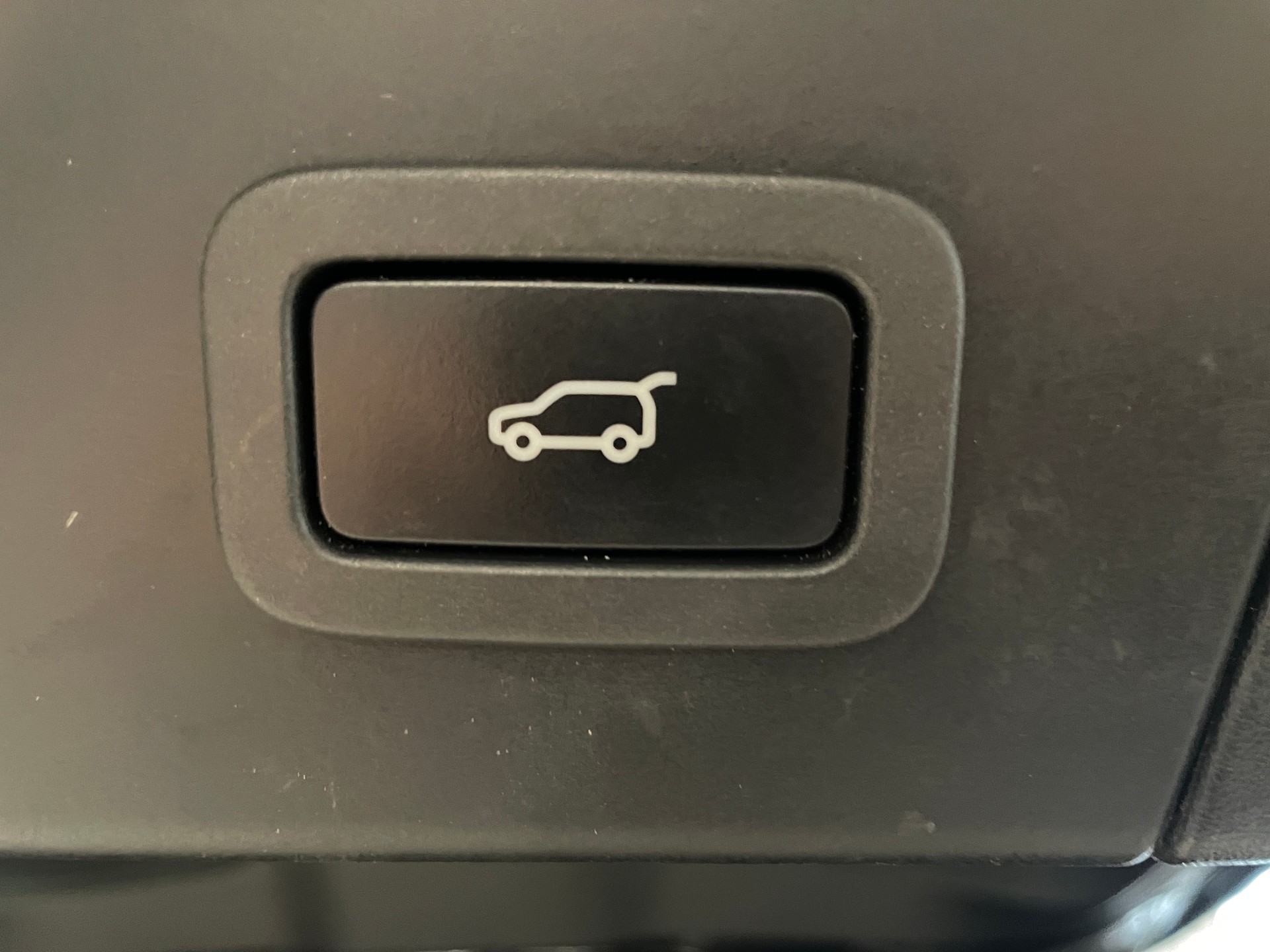 LAND ROVER Range Rover Velar R-Dynamic P 250 SE Automatic-image-7