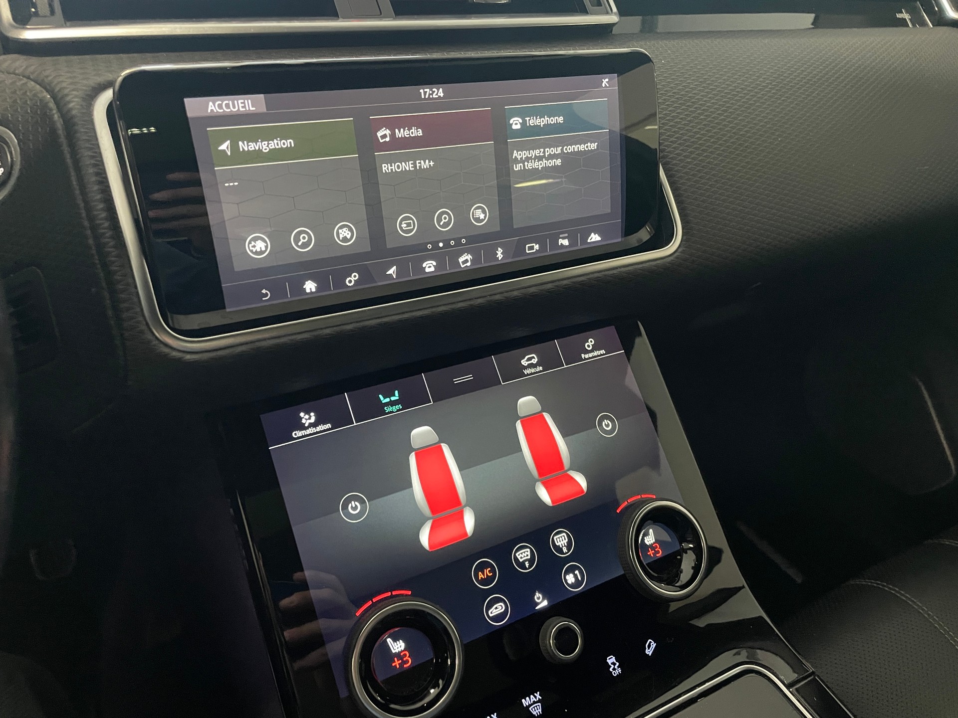 LAND ROVER Range Rover Velar R-Dynamic P 250 SE Automatic-image-15