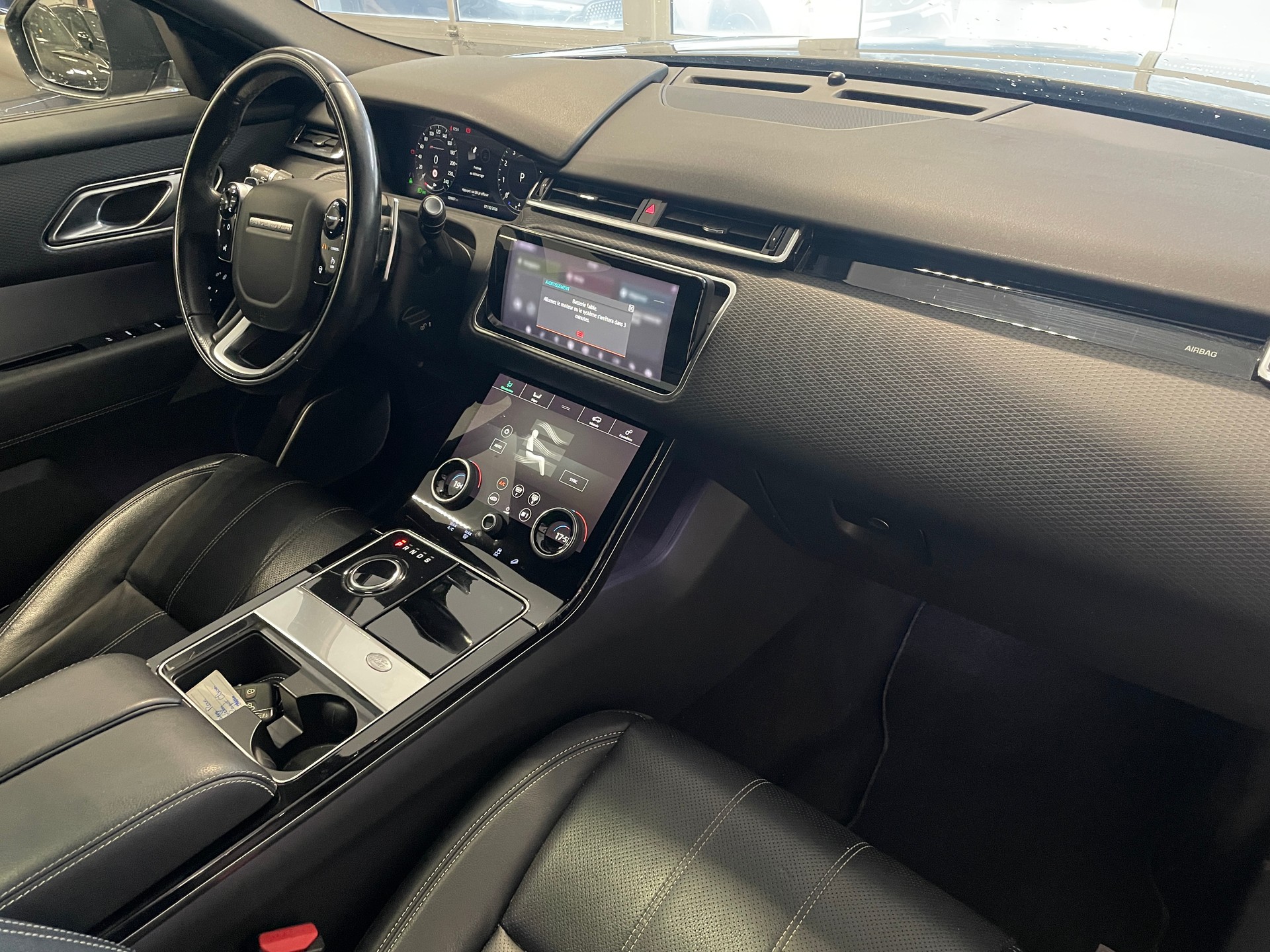 LAND ROVER Range Rover Velar R-Dynamic P 250 SE Automatic-image-19