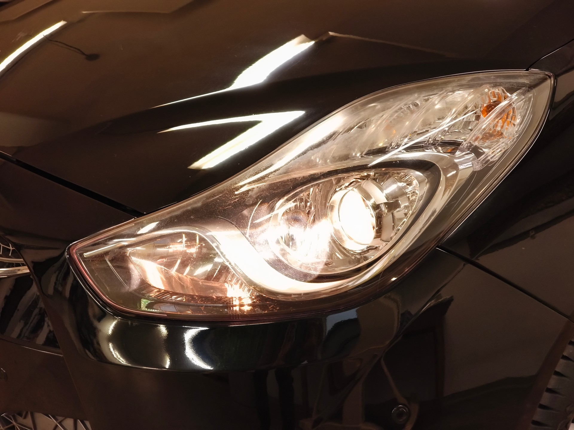 HYUNDAI iX20 1.6 Premium Automatic-image-3