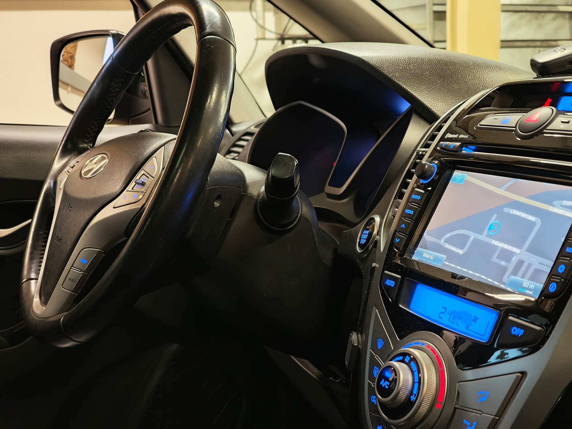 HYUNDAI iX20 1.6 Premium Automatic-image-28
