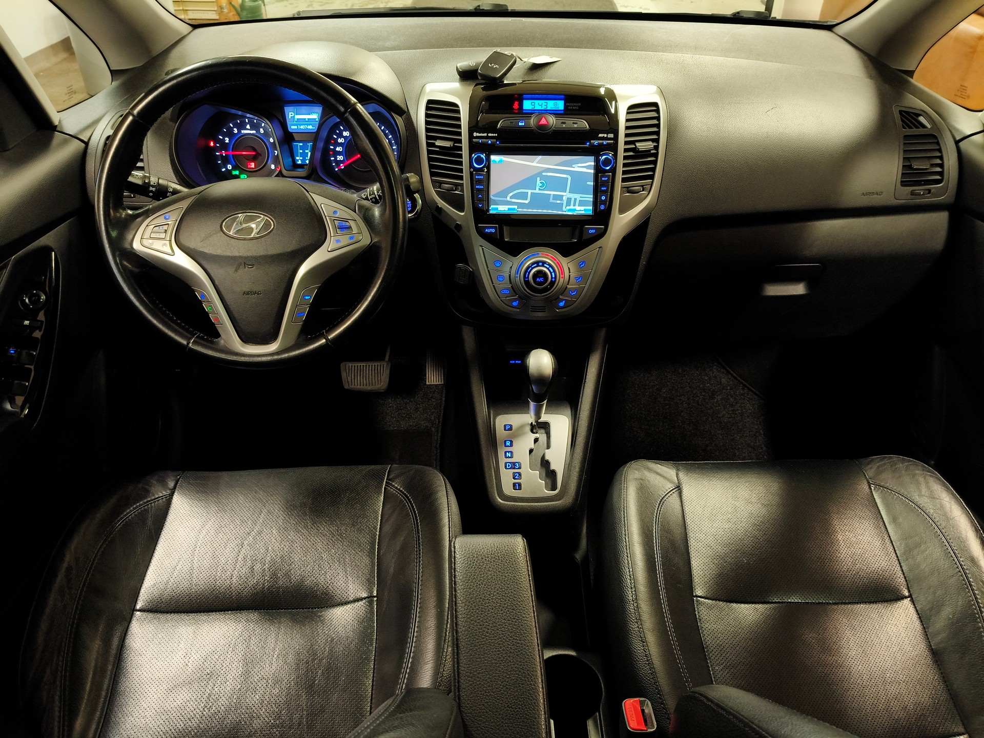 HYUNDAI iX20 1.6 Premium Automatic-image-15