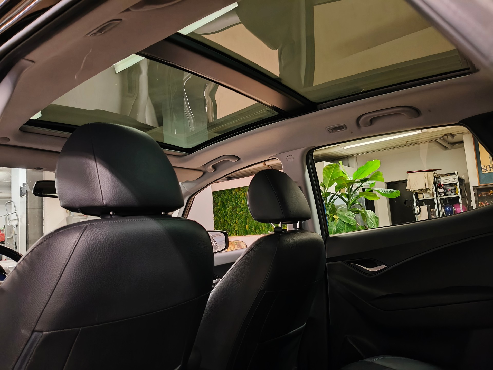 HYUNDAI iX20 1.6 Premium Automatic-image-21