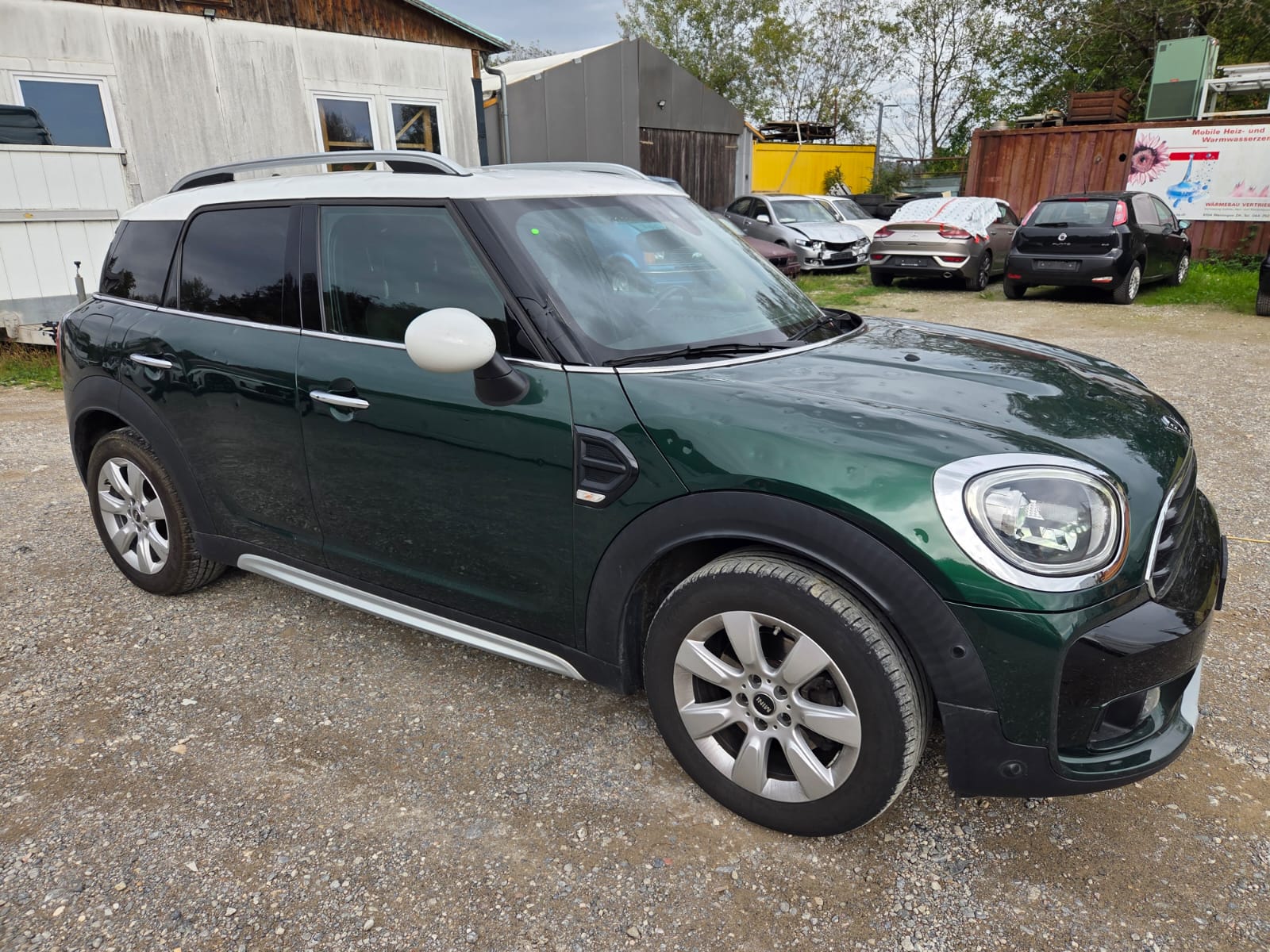MINI Countryman Cooper D FWD Steptronic-image-3