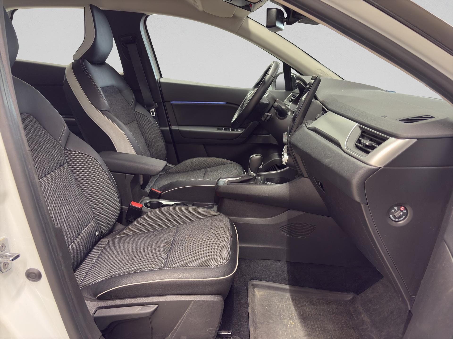 RENAULT Captur 1.6 E-Tech 160 Intens DHT-image-16