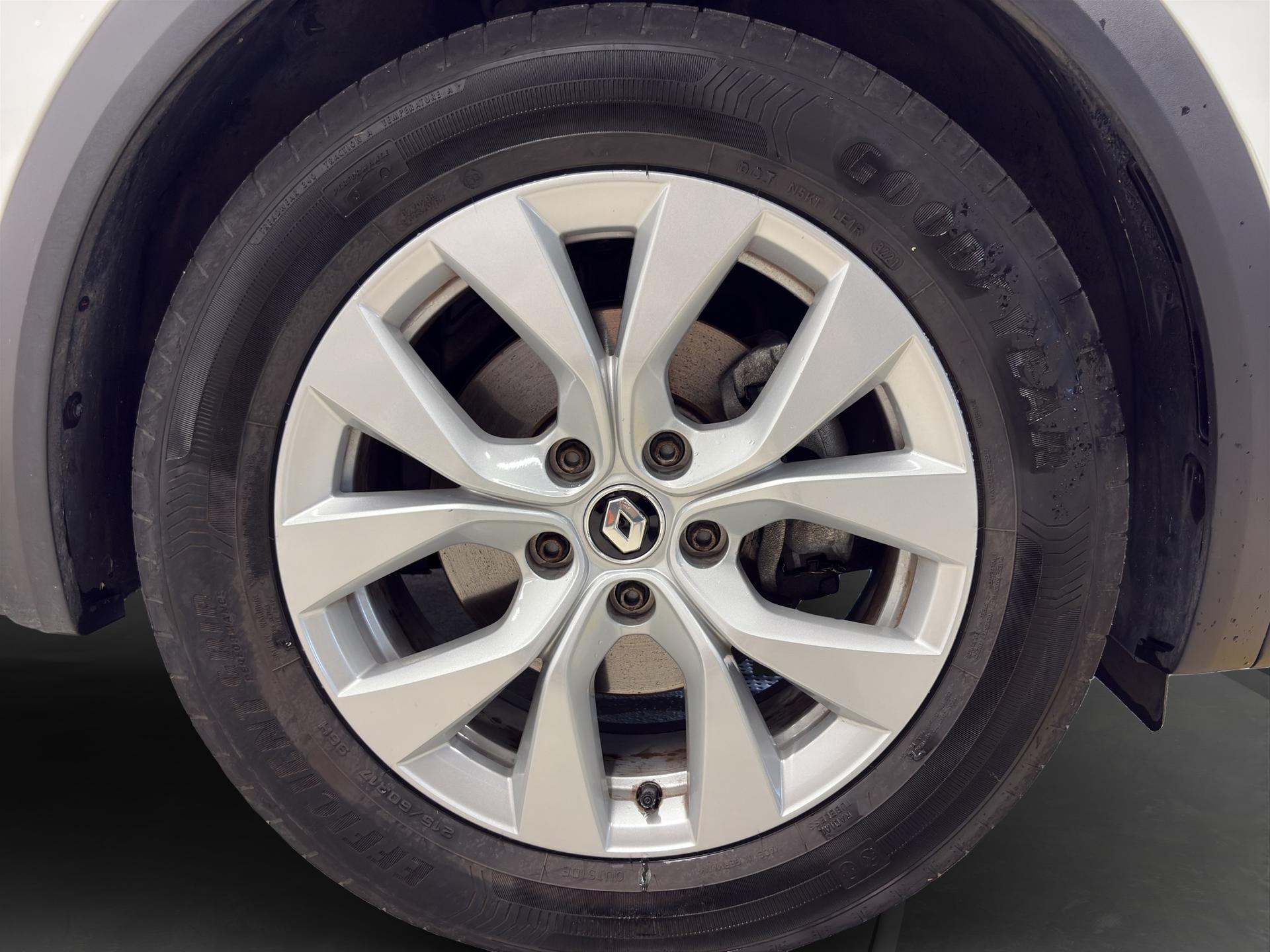 RENAULT Captur 1.6 E-Tech 160 Intens DHT-image-17