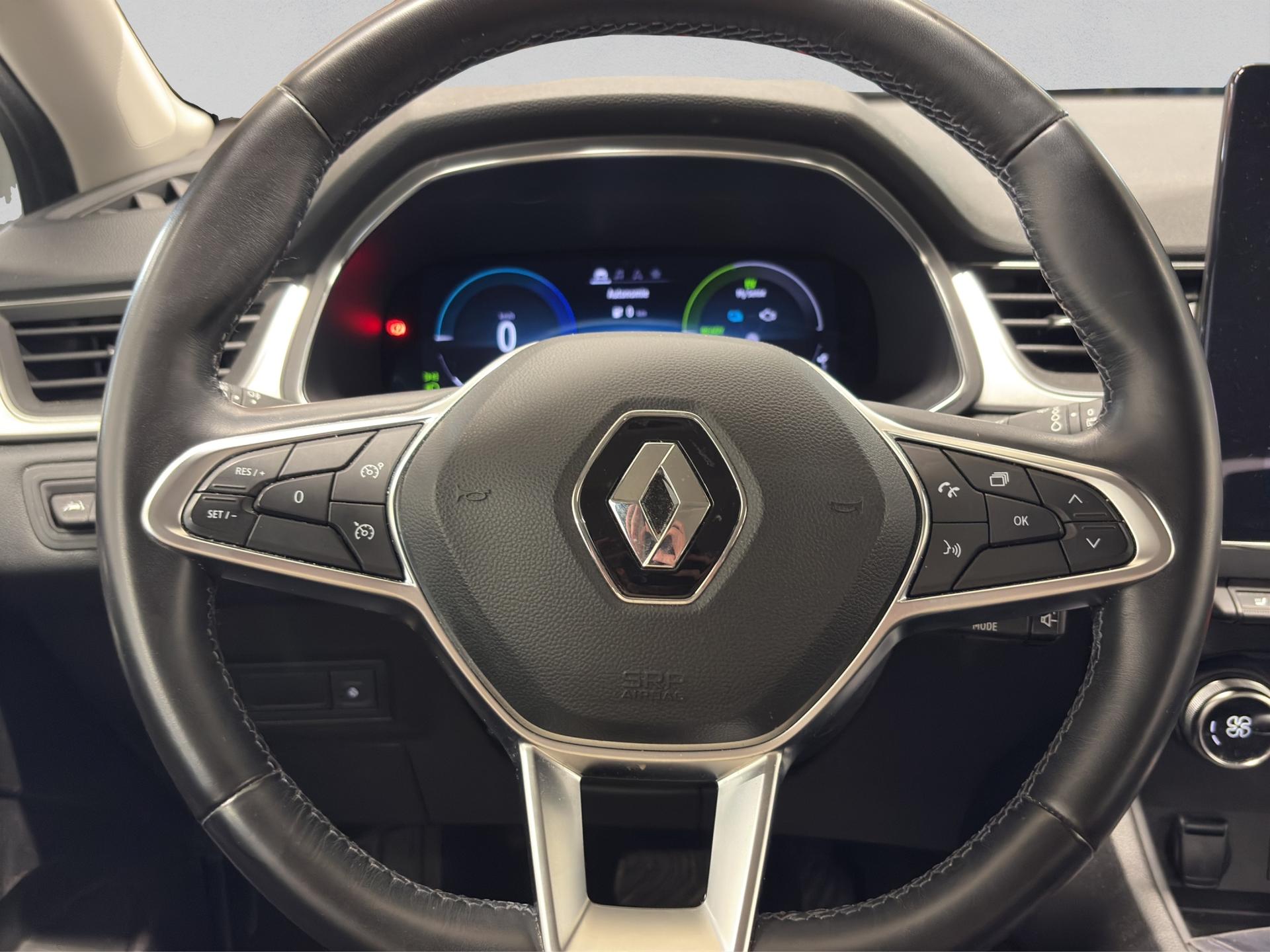 RENAULT Captur 1.6 E-Tech 160 Intens DHT-image-9