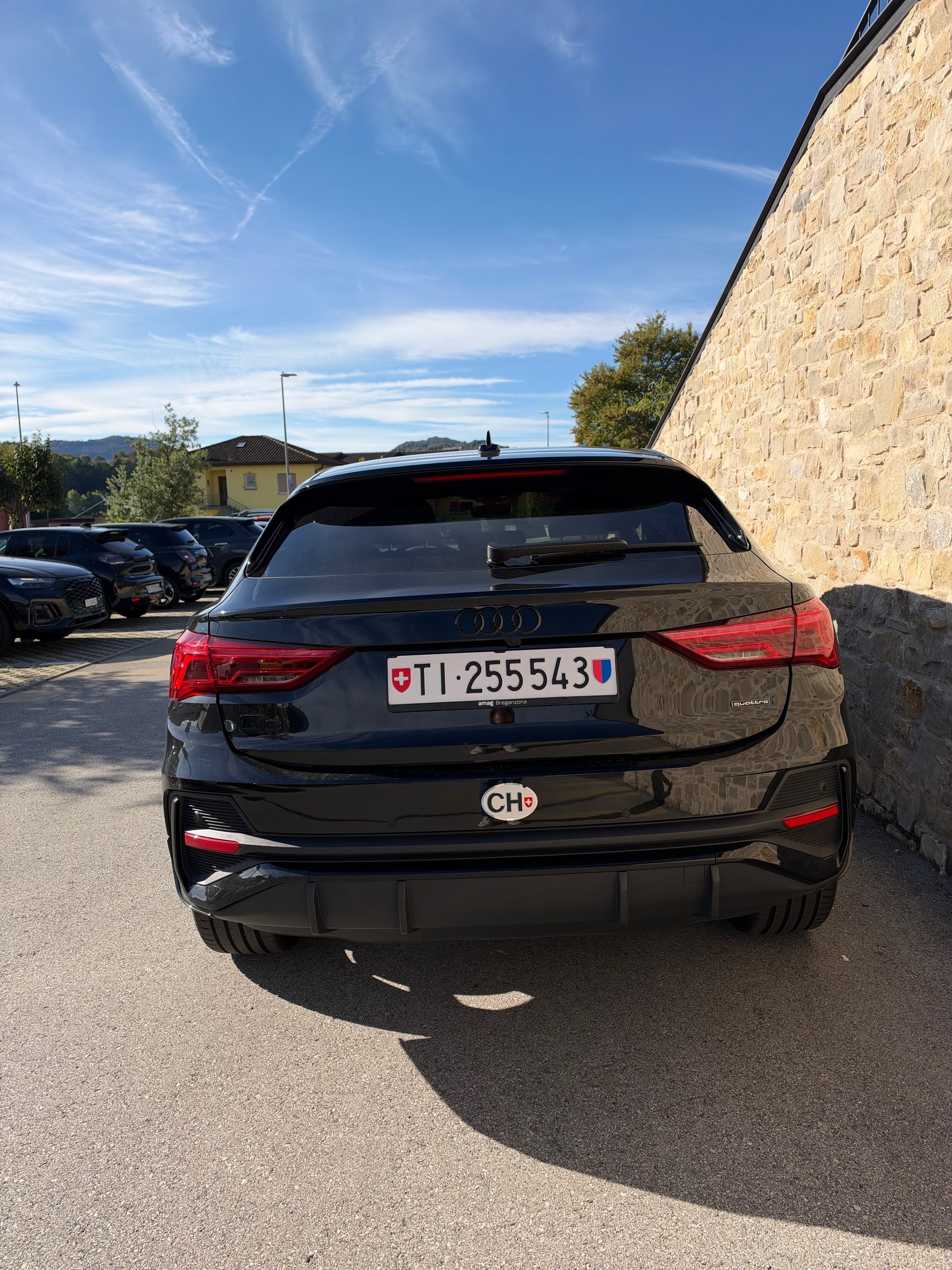 AUDI 2.0 45 TFSI S line quattro S-Tronic-image-2