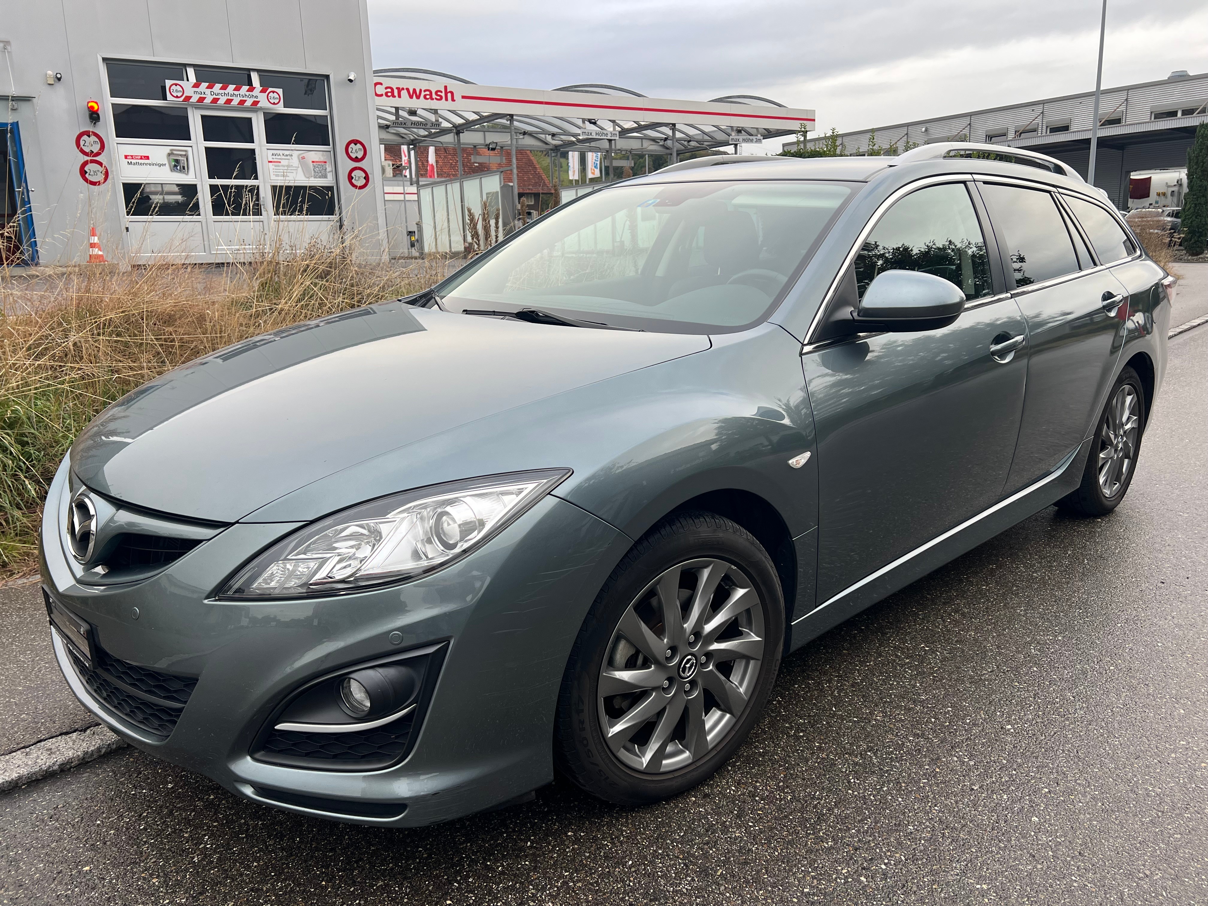 Car photo