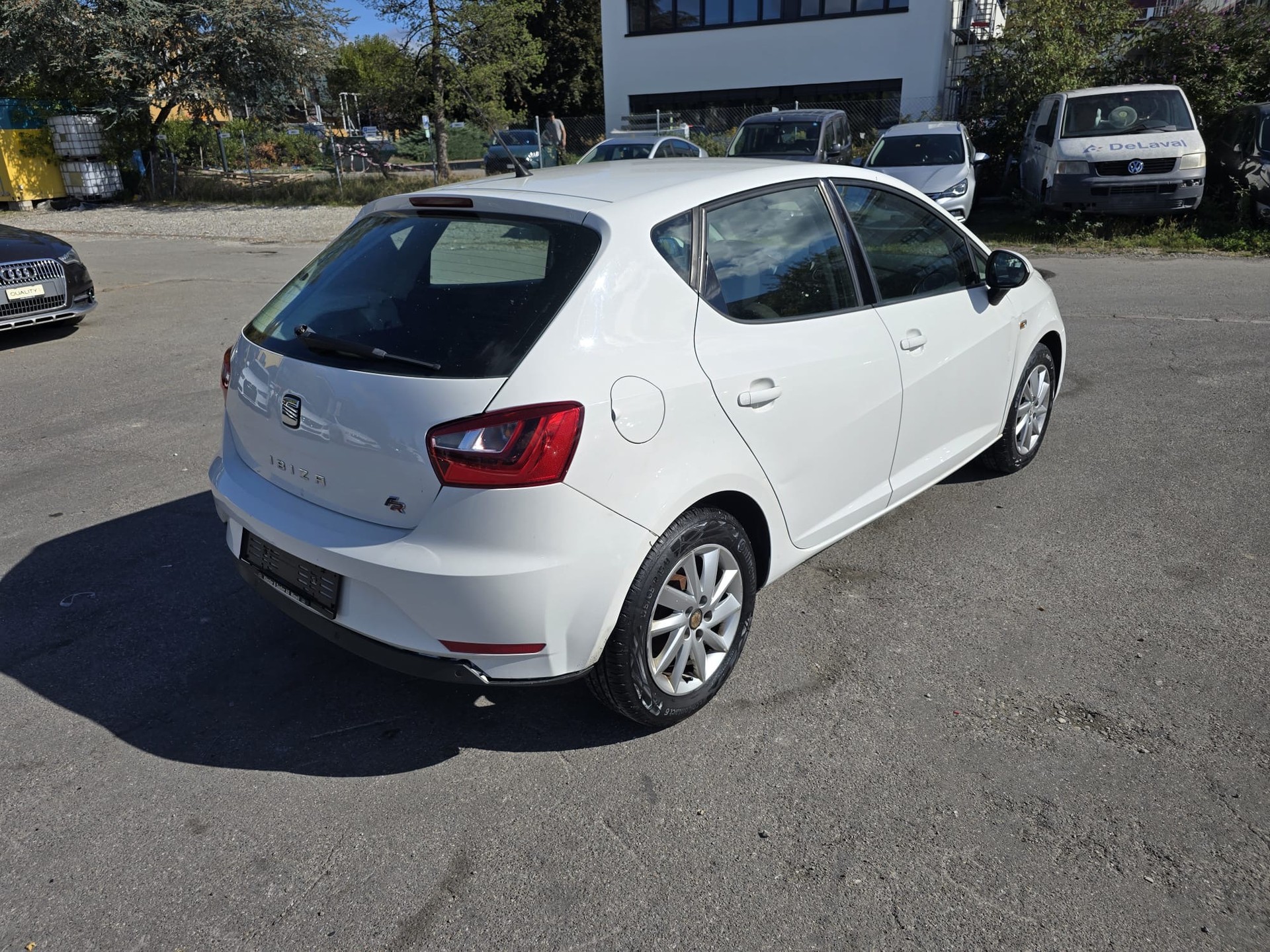 SEAT Ibiza 1.2 TSI FR Viva Style-image-6