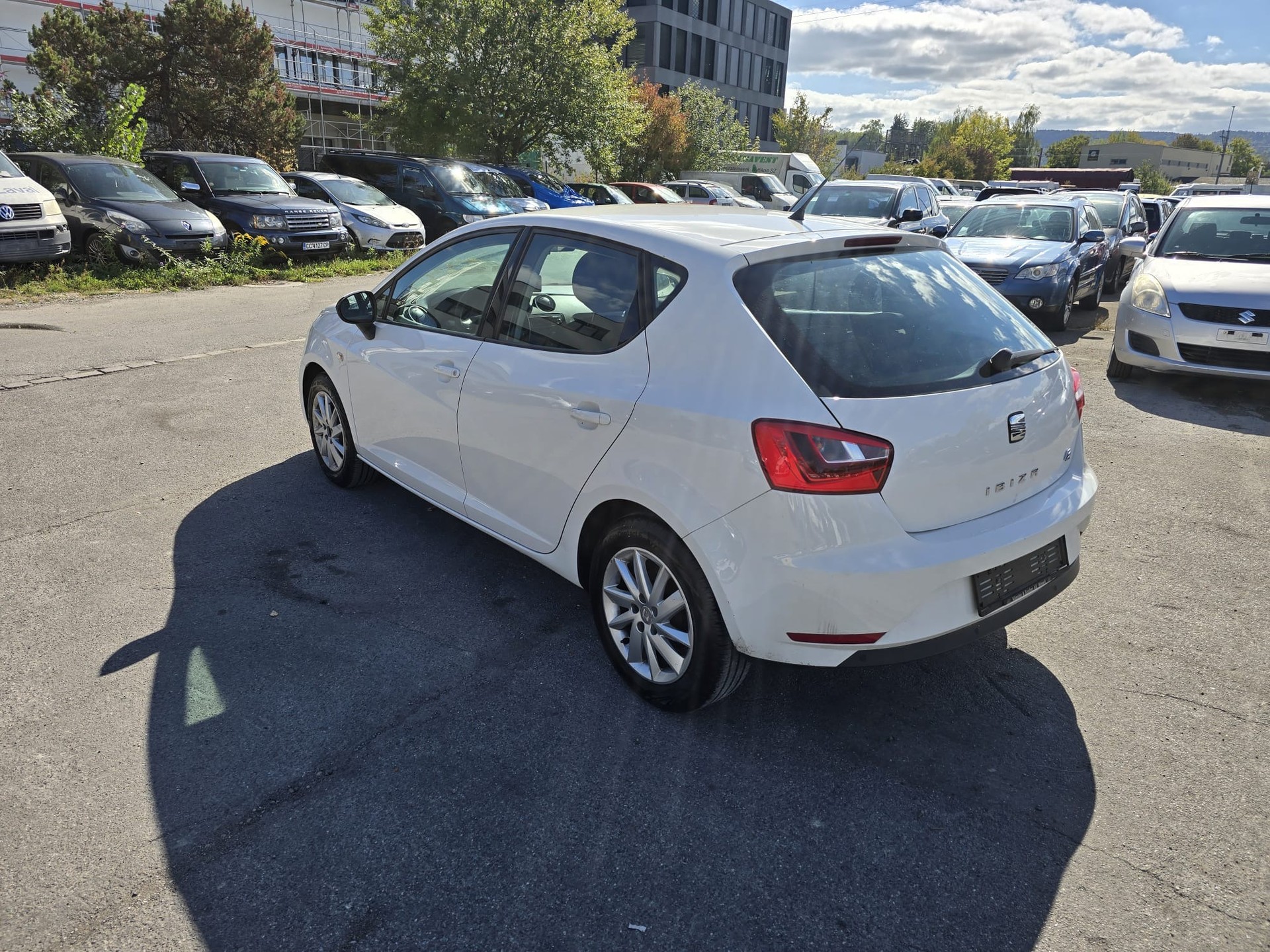 SEAT Ibiza 1.2 TSI FR Viva Style-image-4