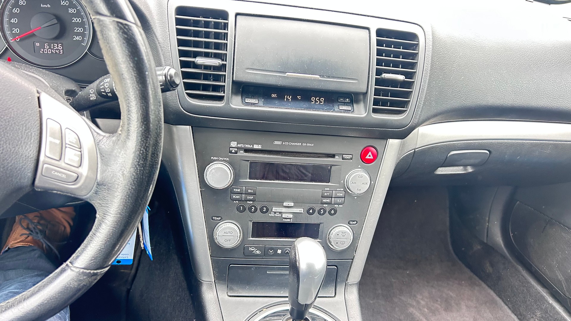 SUBARU Outback 2.5i AWD Swiss Automatic-image-8