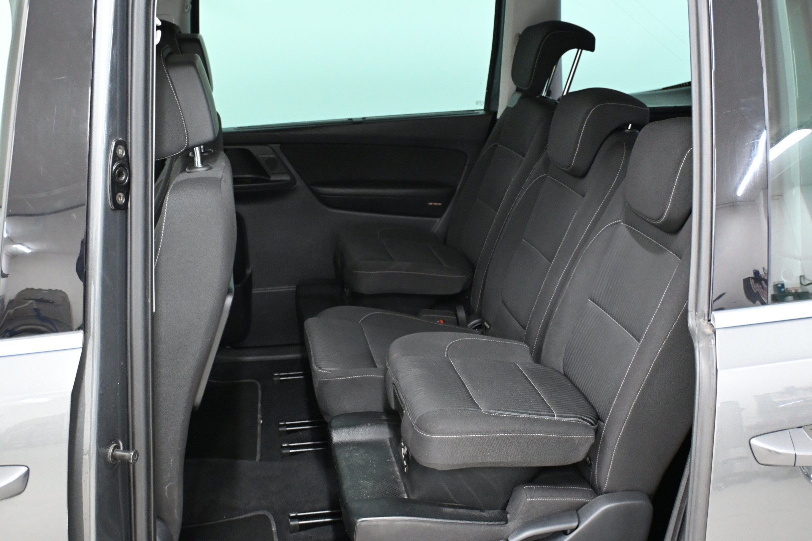 SEAT Alhambra 2.0 TDI Style Advanced DSG-image-10
