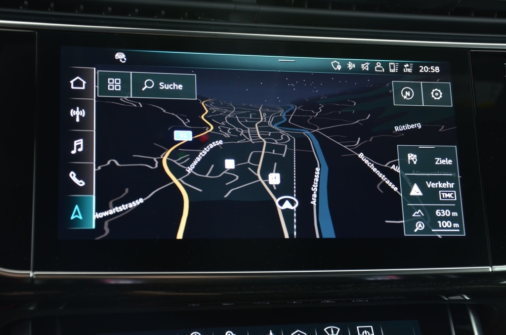 AUDI RSQ8 Quattro tiptronic-image-16