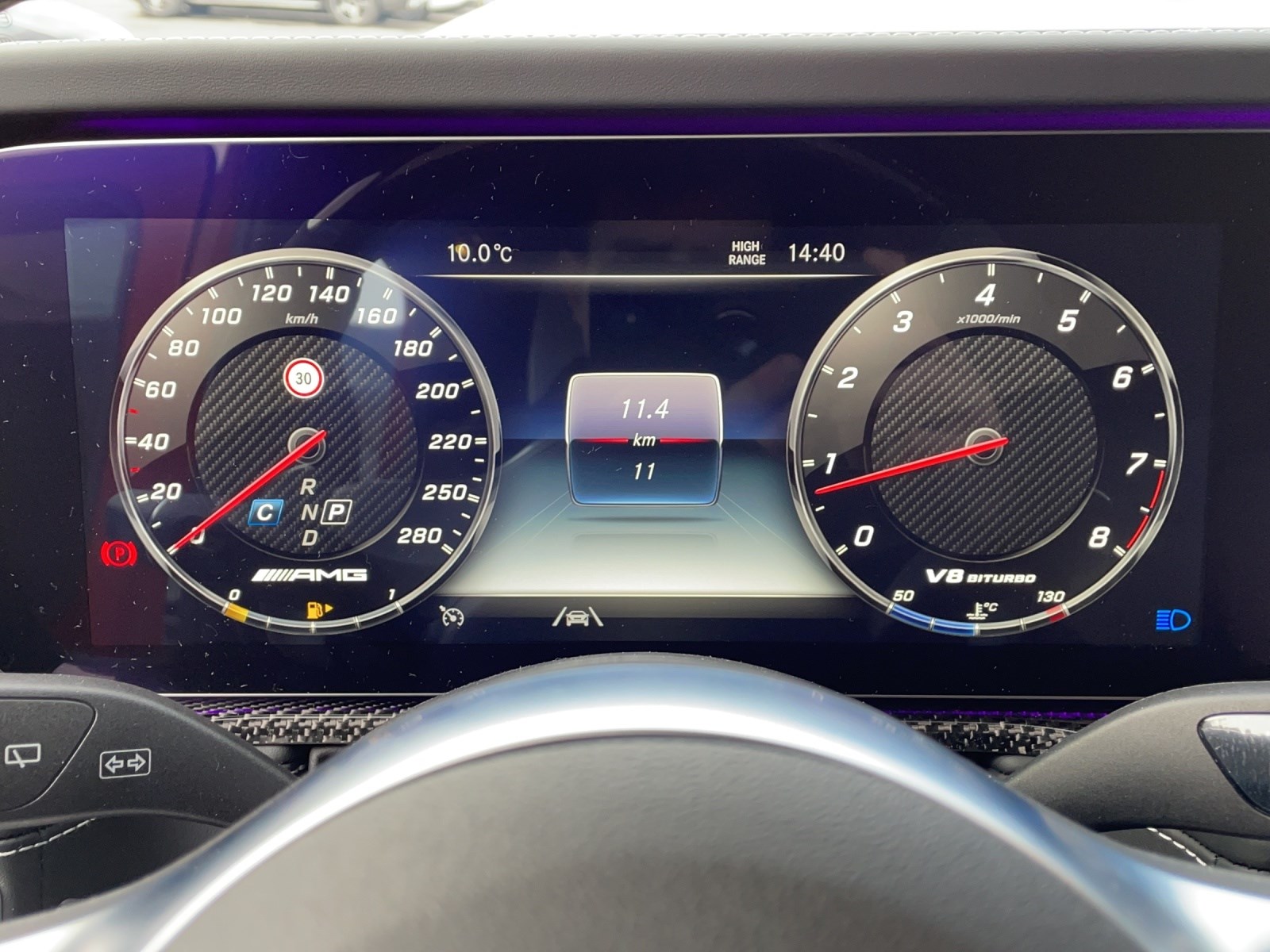 MERCEDES-BENZ G 63 AMG 4x4 hoch 2 *hyazinthrot magno*-image-10